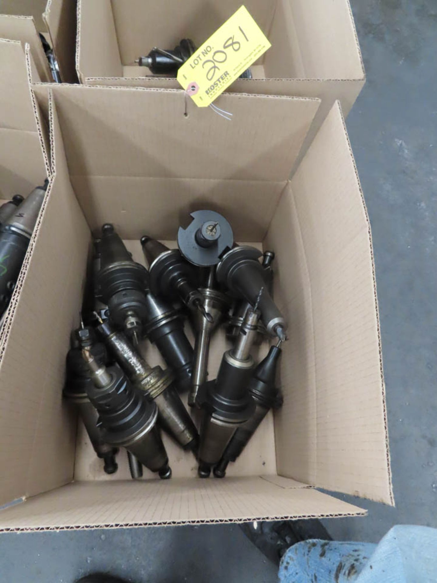 LOT OF ASSORTED CAT 50T TOOL HOLDERS