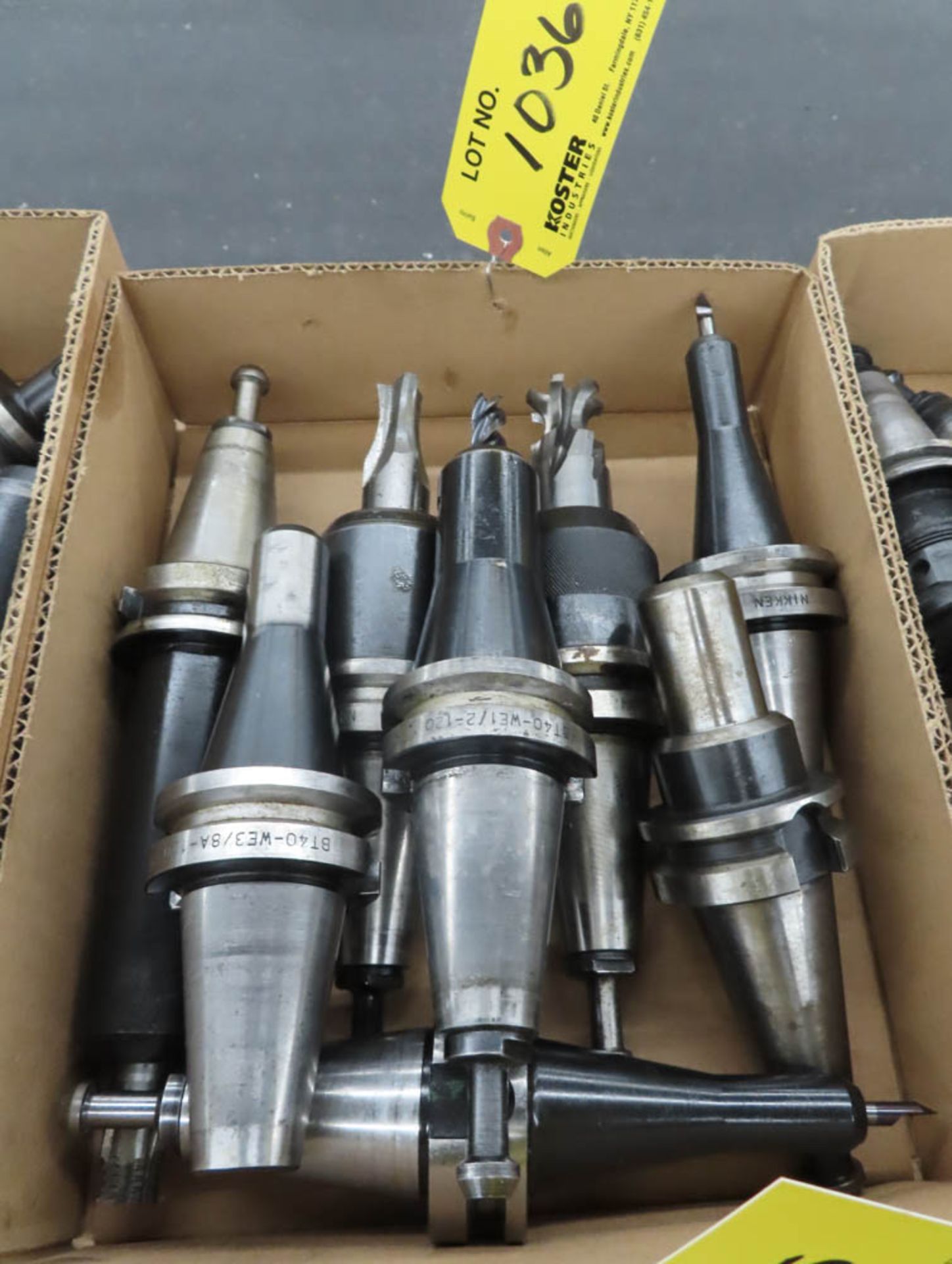 LOT OF ASSORTED BT40 TOOL HOLDERS