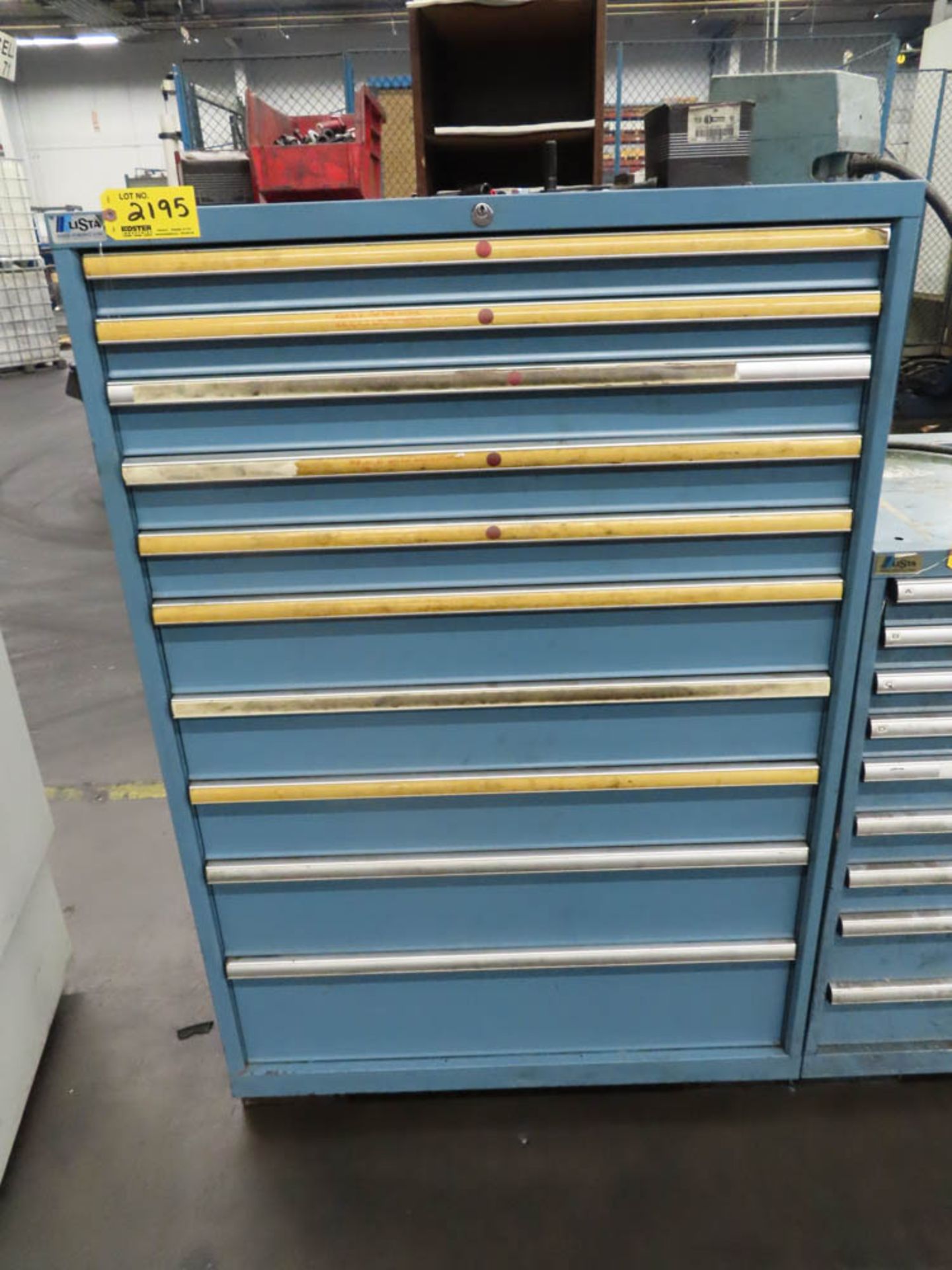 10-DRAWER LISTA TOOL CABINET