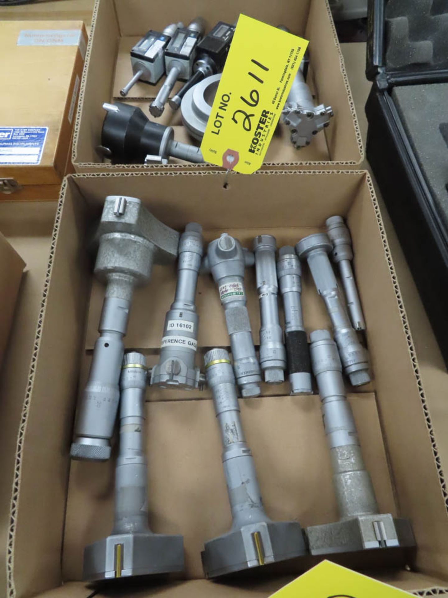 LARGE LOT OF TRI-MIC'S