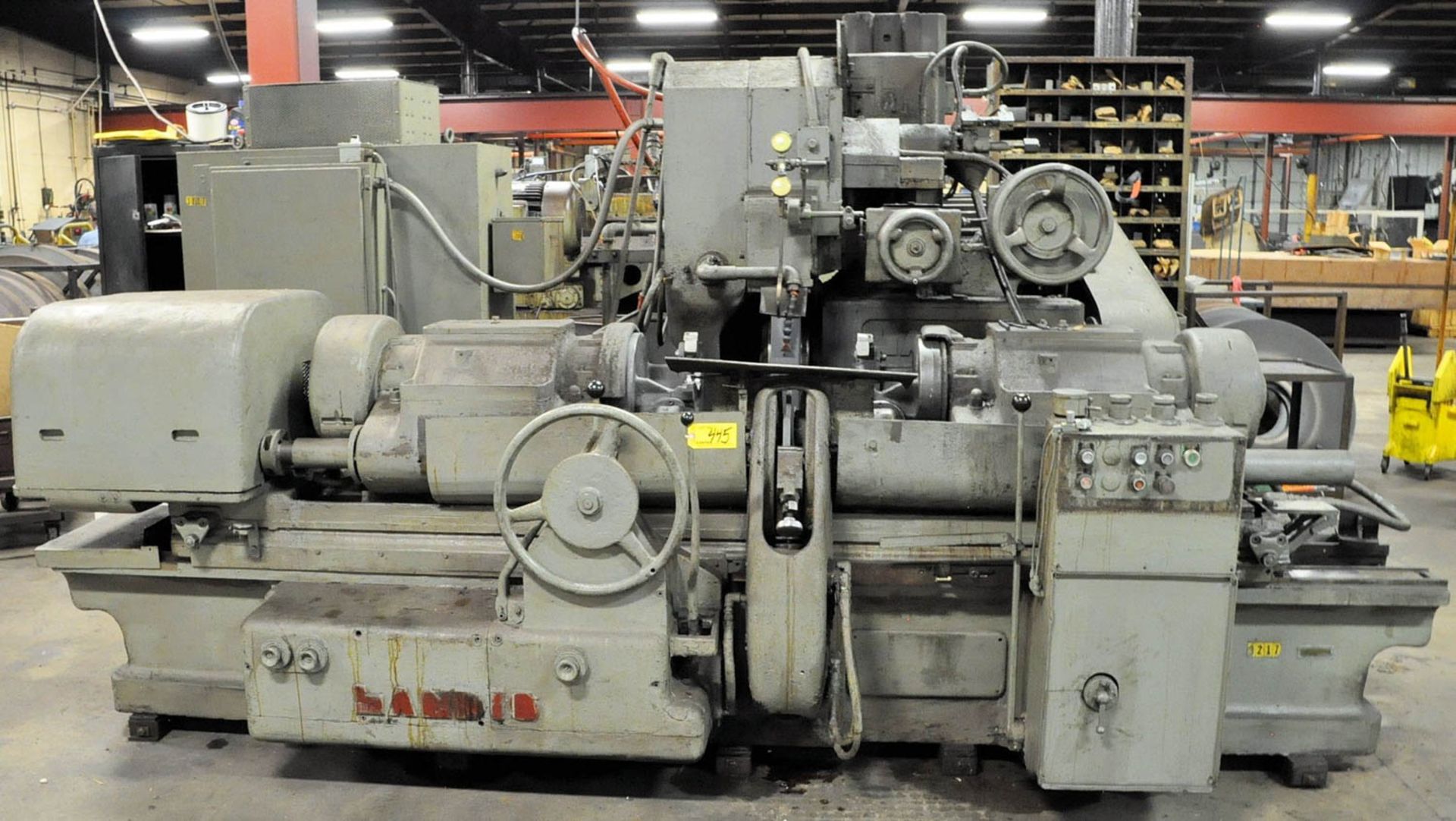 LANDIS MDL. D1632, CRANK PIN GRINDER, S/N: 13351, 16" SWING X 32" DISTANCE BETWEEN CENTERS, POT