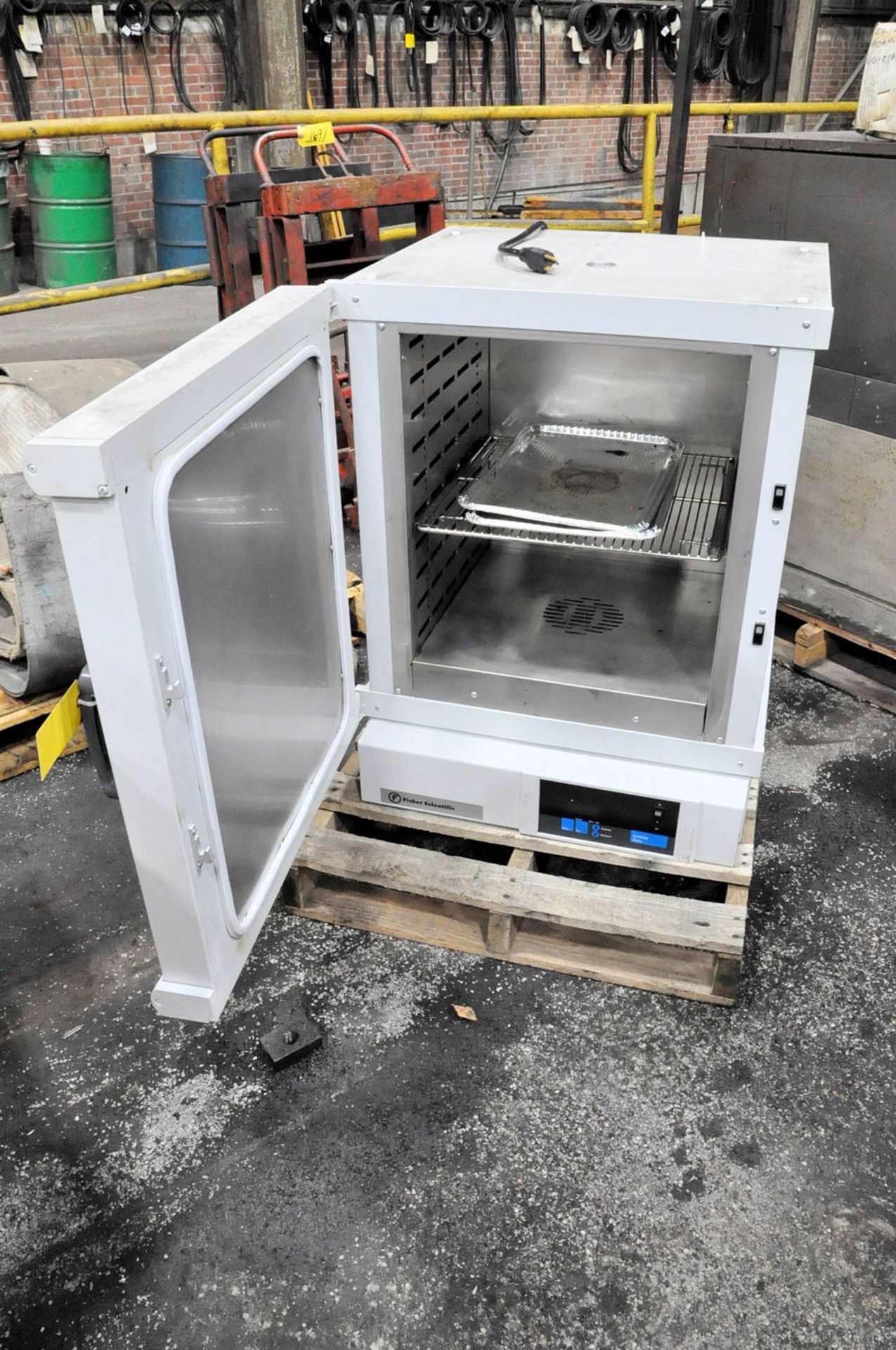 FISHER SCIENTIFIC ISOTEMP 737F, MICROPROCESSOR CONTROLLED, ELECTRIC SINGLE DOOR FORCED AIR LAB OVEN, - Image 3 of 3