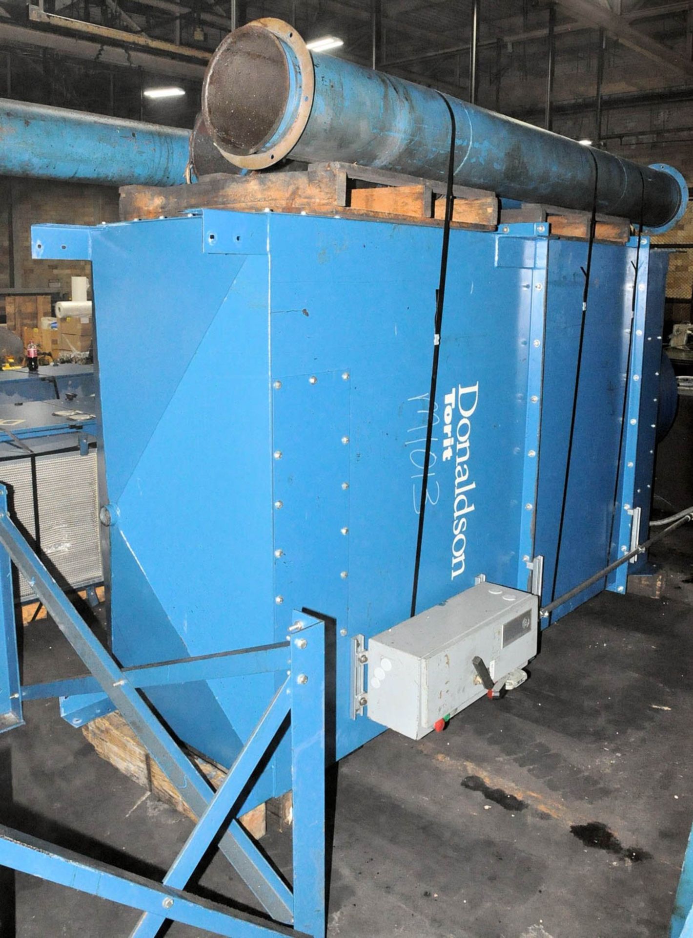 TORIT DONALDSON MDL.DMC 2, VERTICAL MIST DUST COLLECTOR, S/N: 1G 1914554, 7 1/2-HP, (STORAGE AREA- - Image 2 of 3