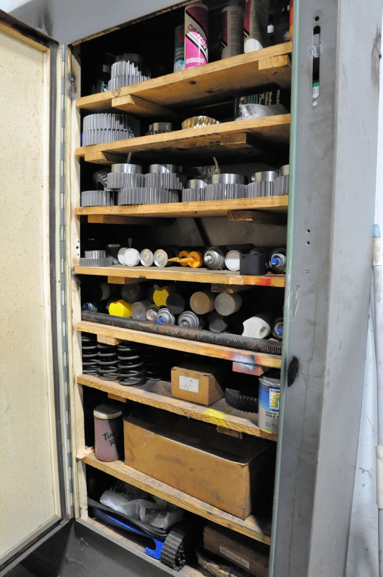 3-DOOR INDUSTRIAL CABINET WITH GEARS & GENERAL MAINTENACE CONTENTS, (TOOL ROOM-TIFFIN) - Image 2 of 5