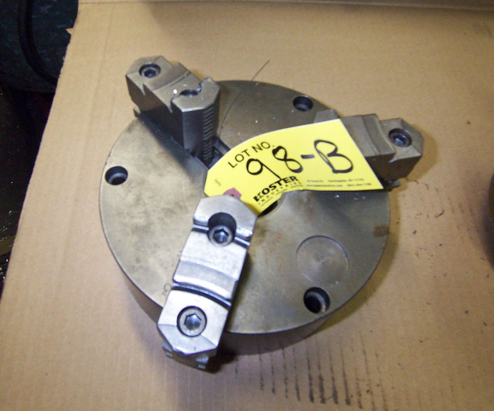 8" 3-JAW CHUCK