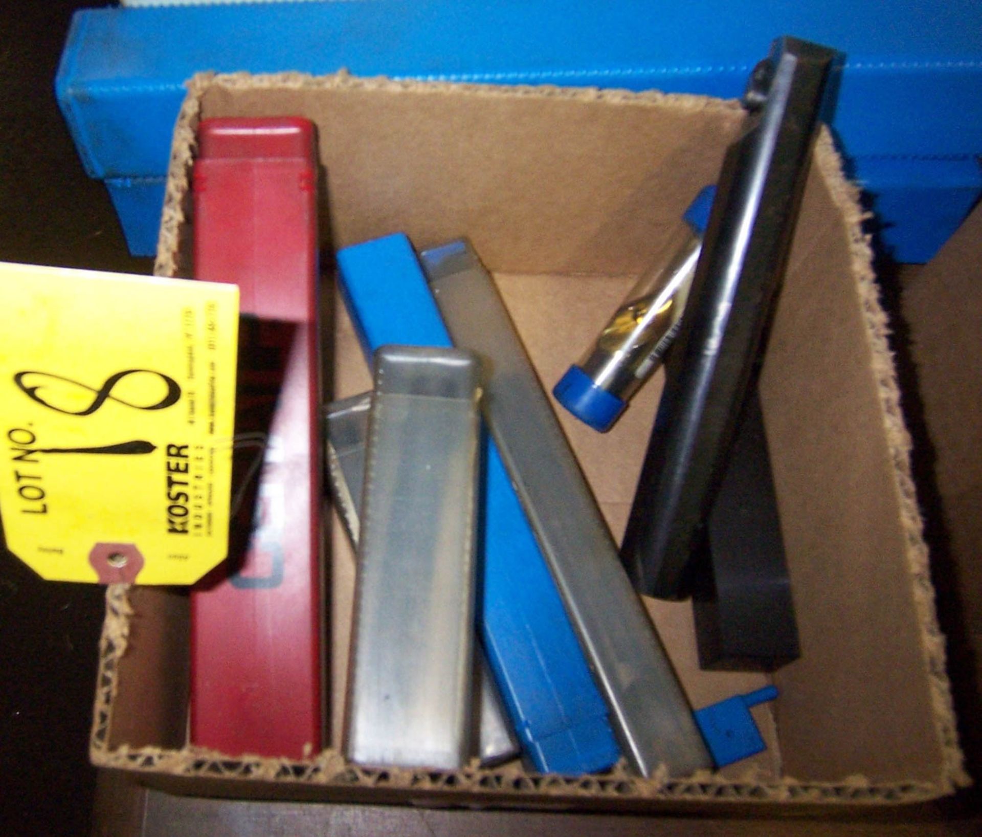 LOT OF INSERT TOOL HOLDERS