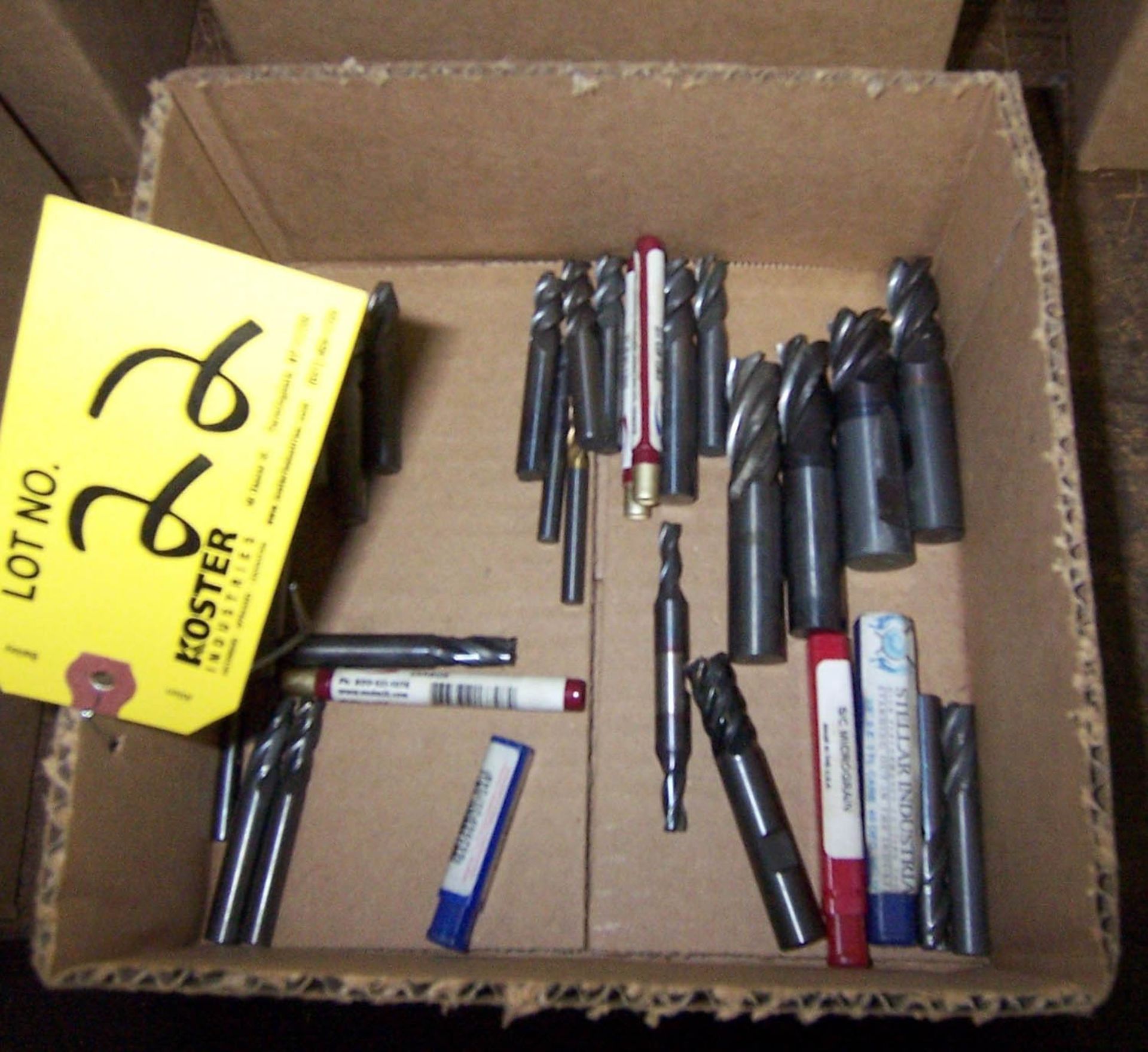 LOT OF CARBIDE END MILLS