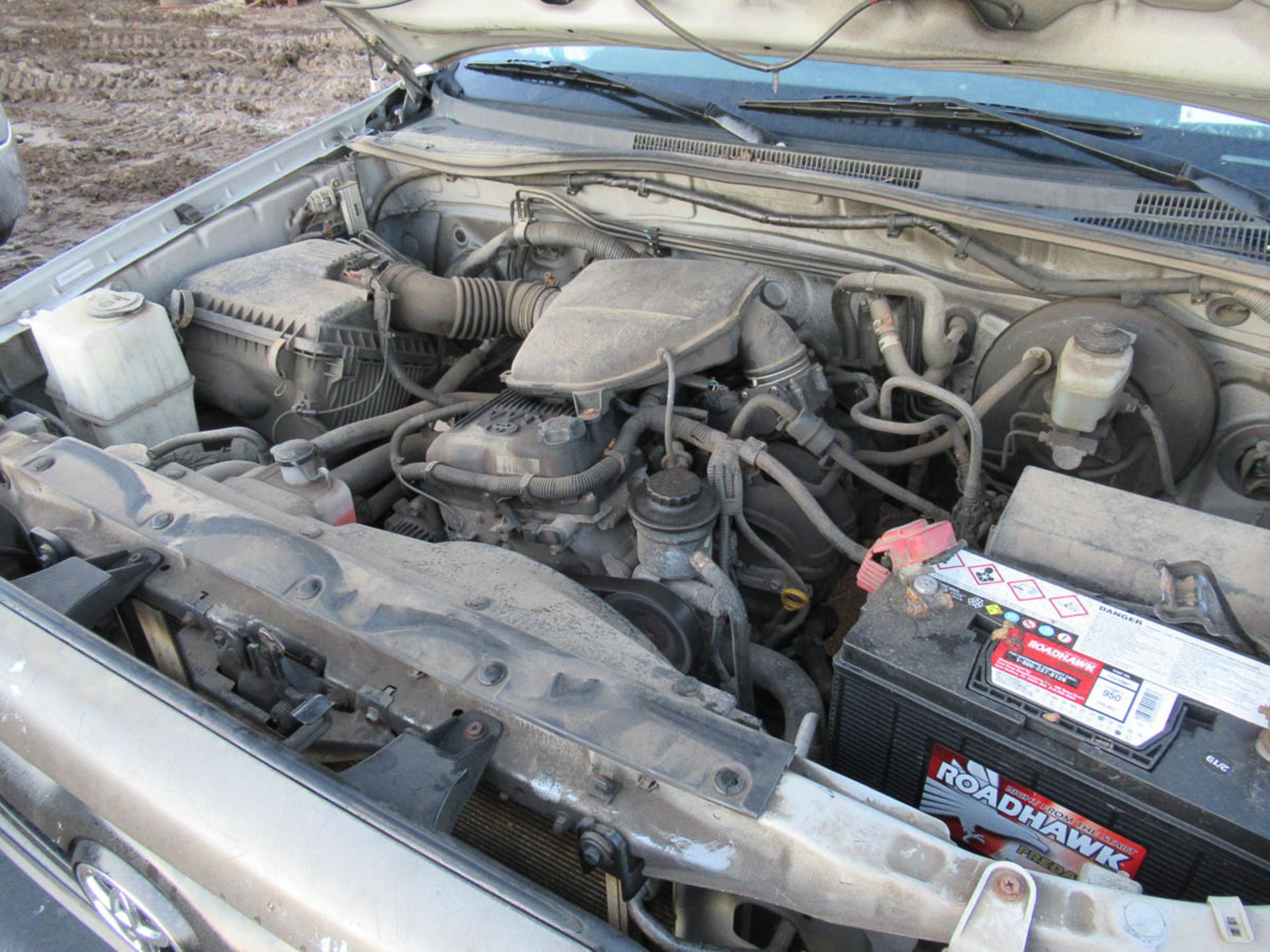 2008 TOYOTA TACOMA PICKUP TRUCK, AUTOMATIC, WITH APPROXIMATELY 105,732 MILES, VIN: 5TENX22N382504186 - Image 10 of 12