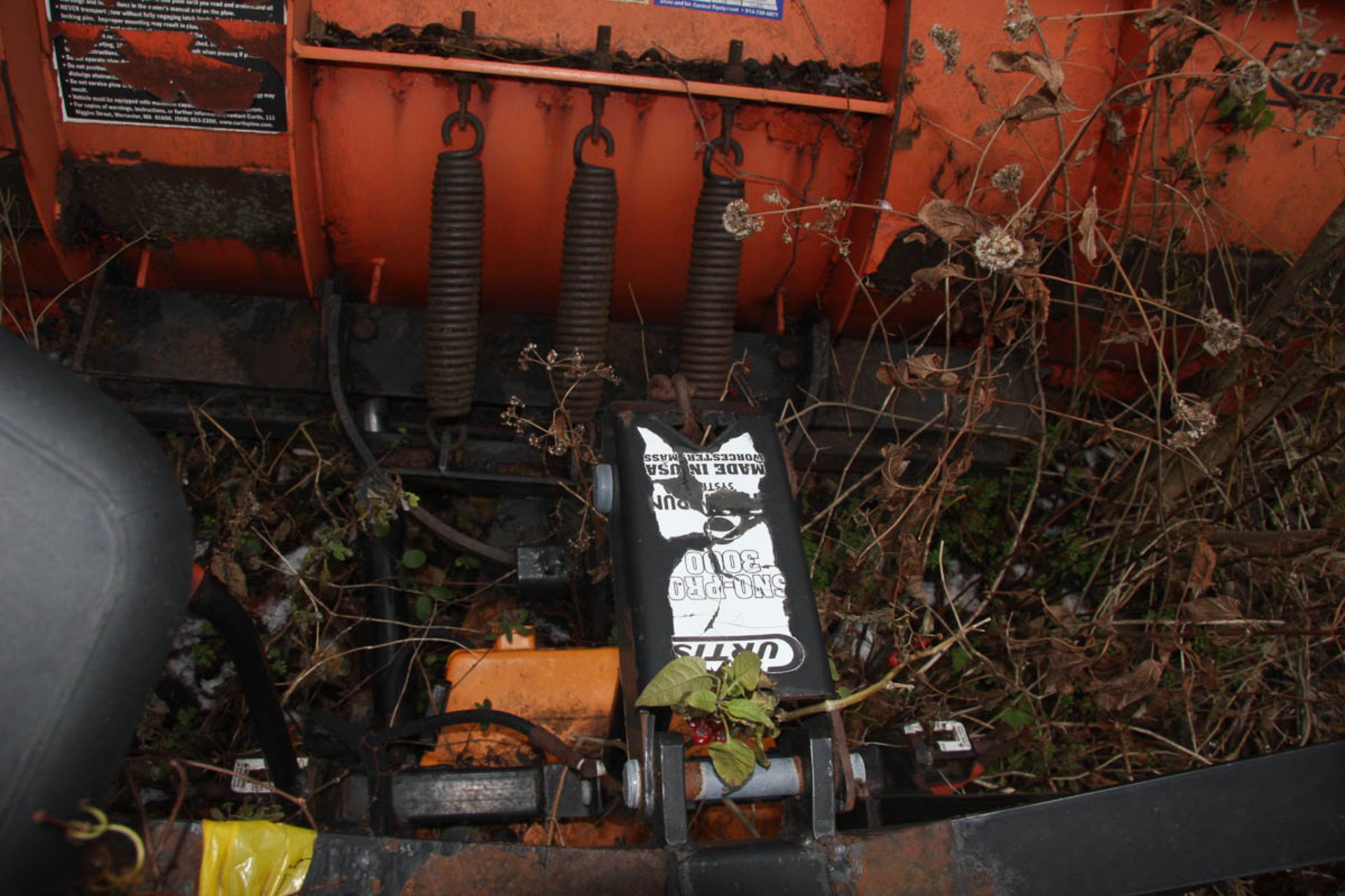 8' CURTIS SNOW PLOW ATTACHMENT [LOCATED @ KEM YARD - PELHAM MANOR, BRONX, NY] - Image 5 of 5