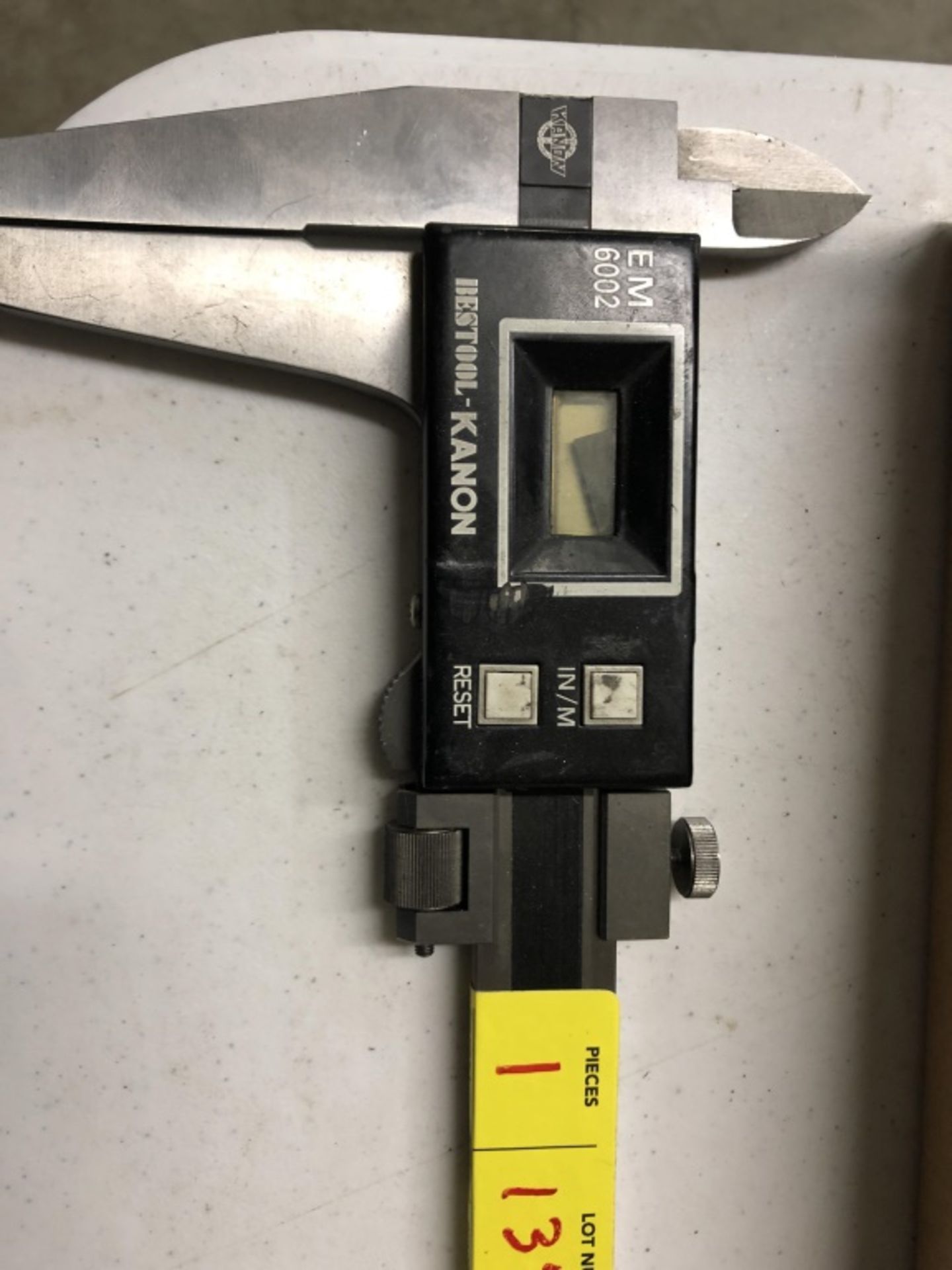 Bestool-Kanon EM6002 Digital Caliper - Image 2 of 2