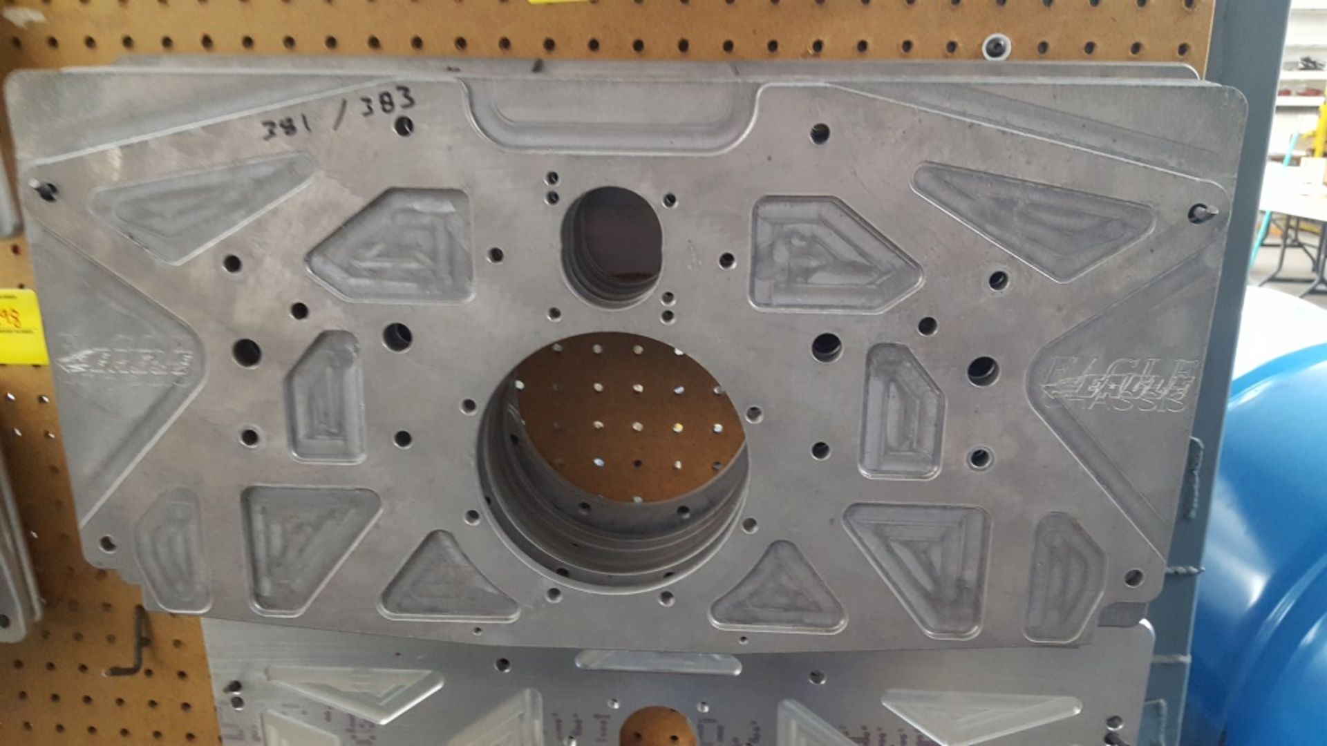 Magnesium Motor Plate Template - Image 3 of 4
