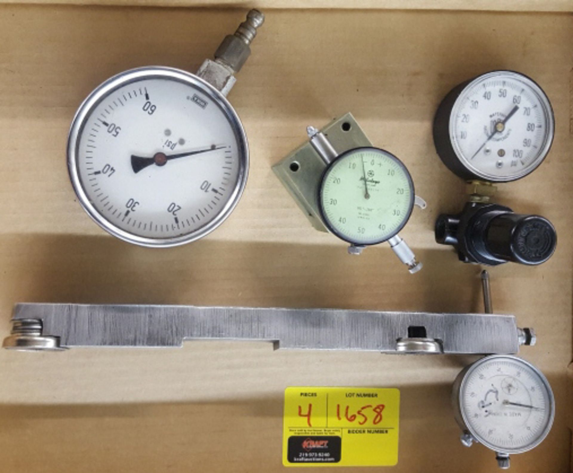 Dial Indicator or Pressure Gauge