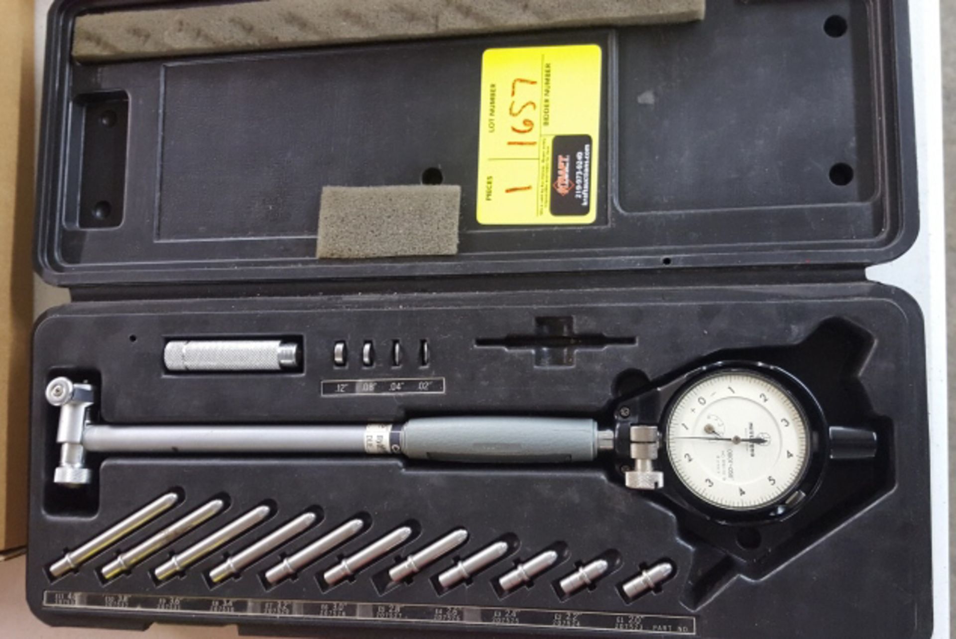 Mitutoyo Dial Bore Gauge in Hard Case