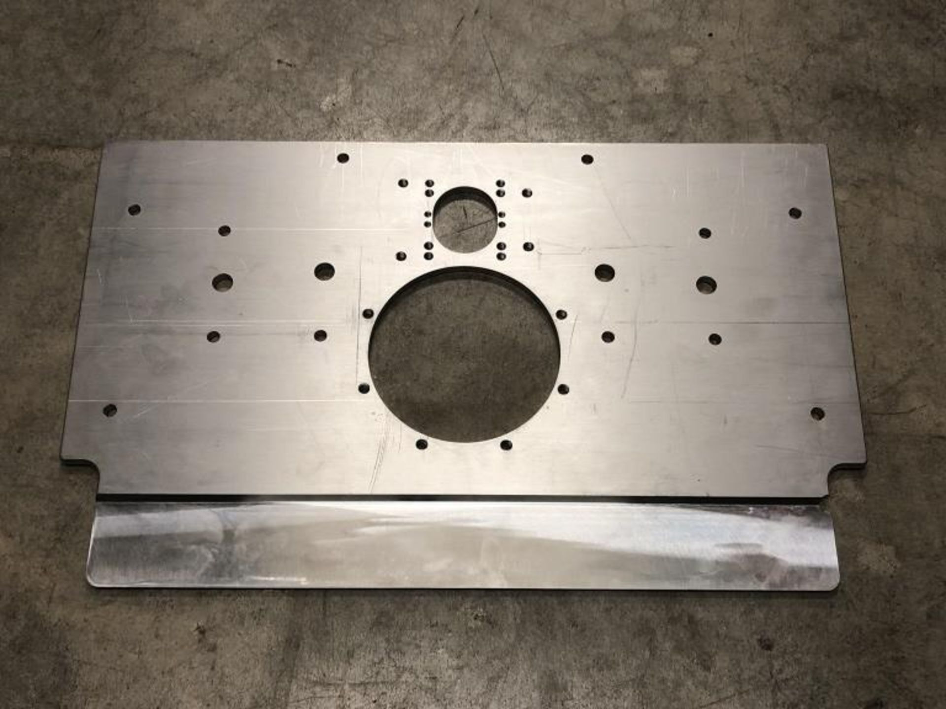 Aluminum Sprint Car Motor Plate - Image 3 of 3