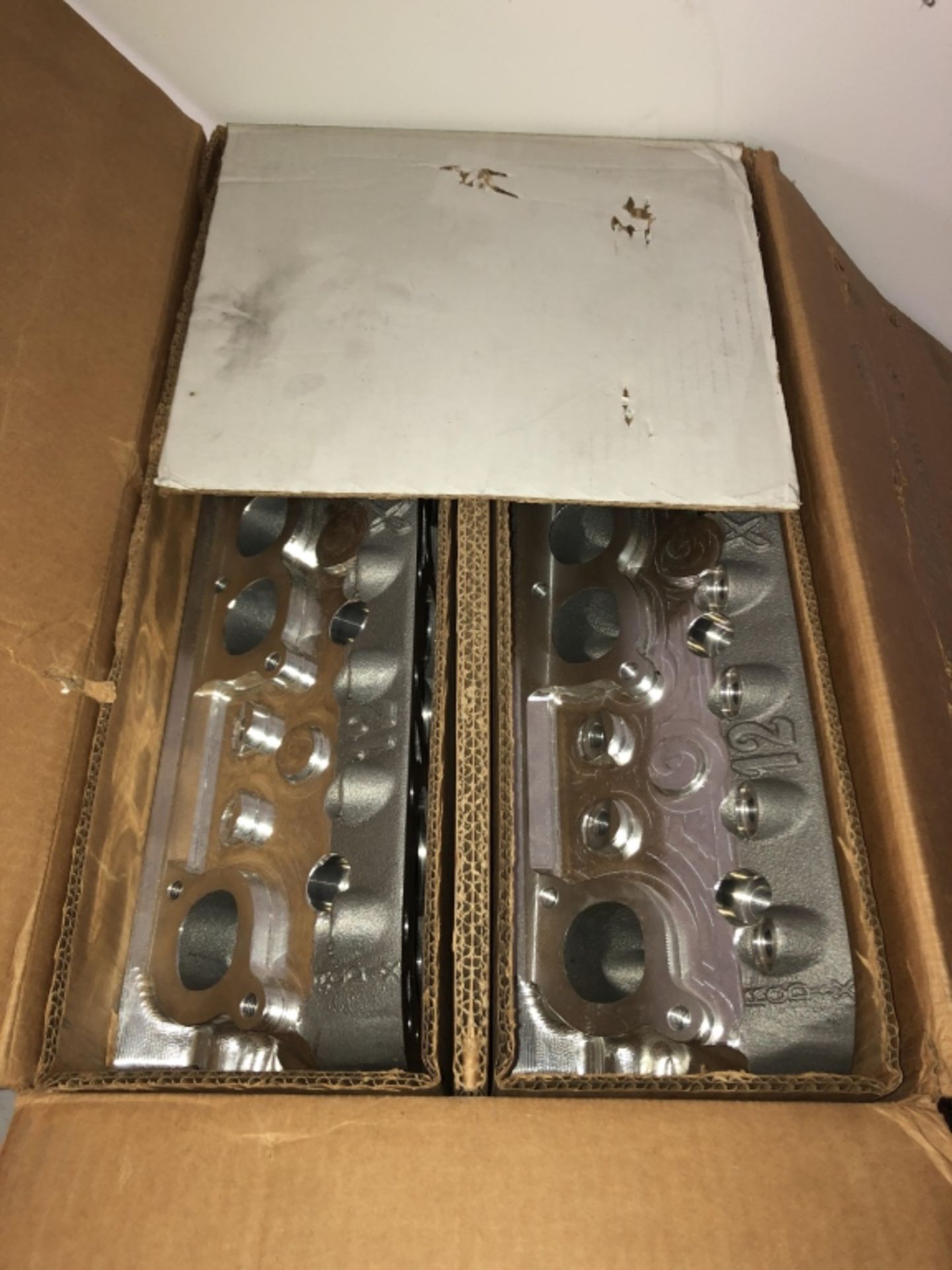 Gaerte 12 X Weld-Tech Cylinder Head - Image 2 of 3