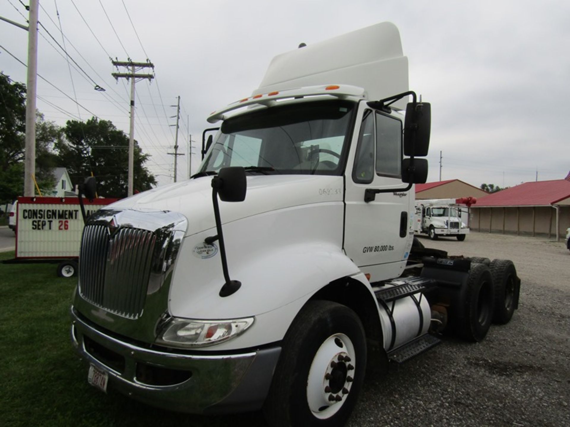 2009 International 8600 Daycab