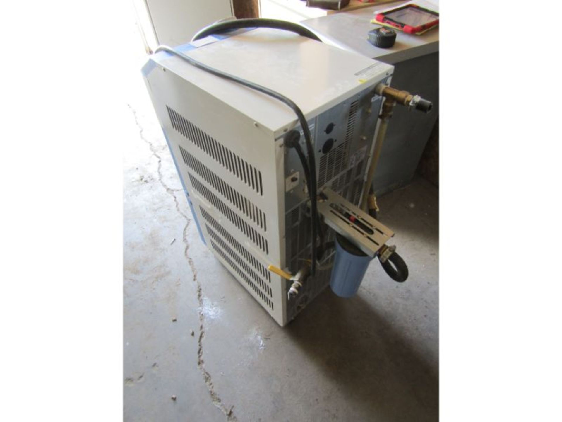 SMC Thermo Chiller HRS050-AN-20 - Image 2 of 5