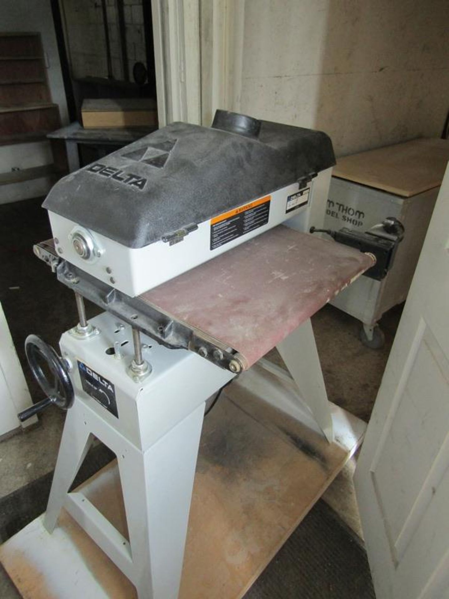 Delta Sander Station - Image 2 of 5