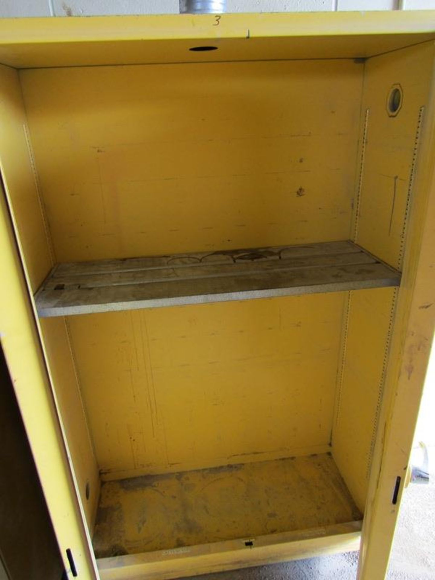 Flammable Cabinet - Image 2 of 2