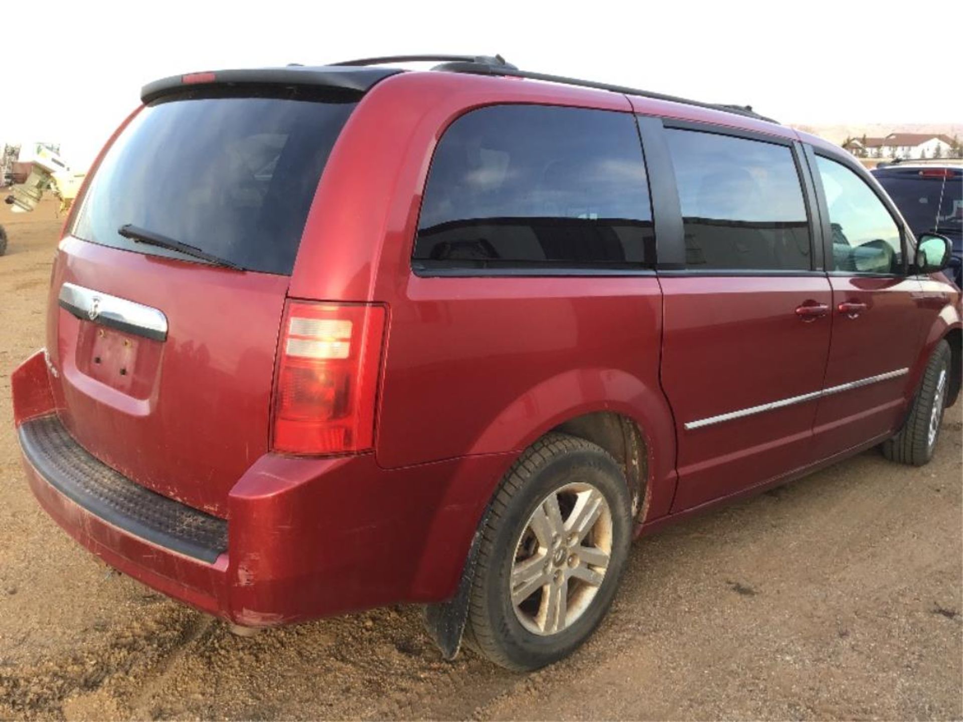 2008 Dodge Grand Caravan SXT - Image 3 of 10