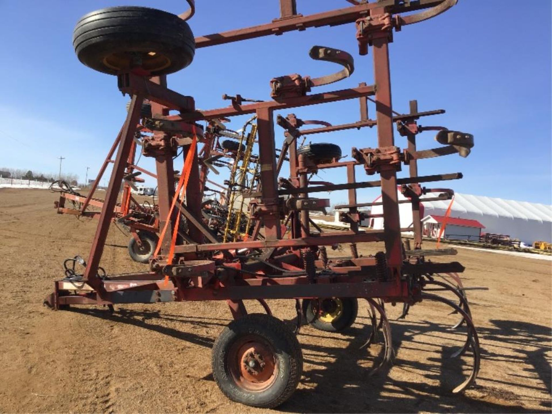 Massey Ferguson 128 30ft Deep Tillage Cultivator - Image 3 of 4