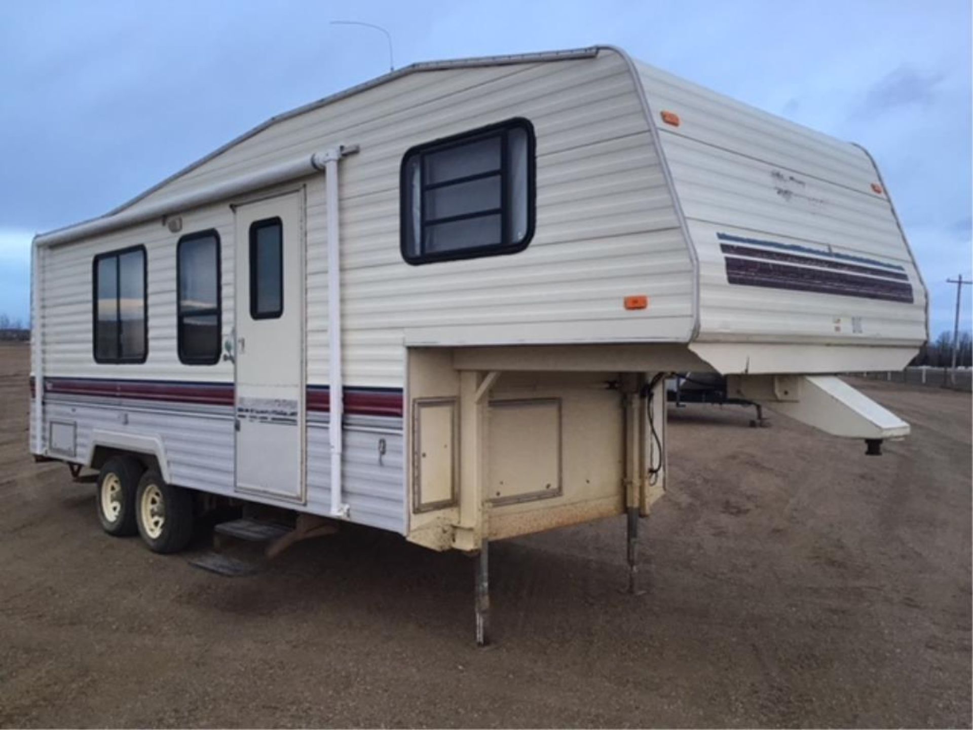 1991 Terry Resort by Fleetwood 5th Wheel Trailer