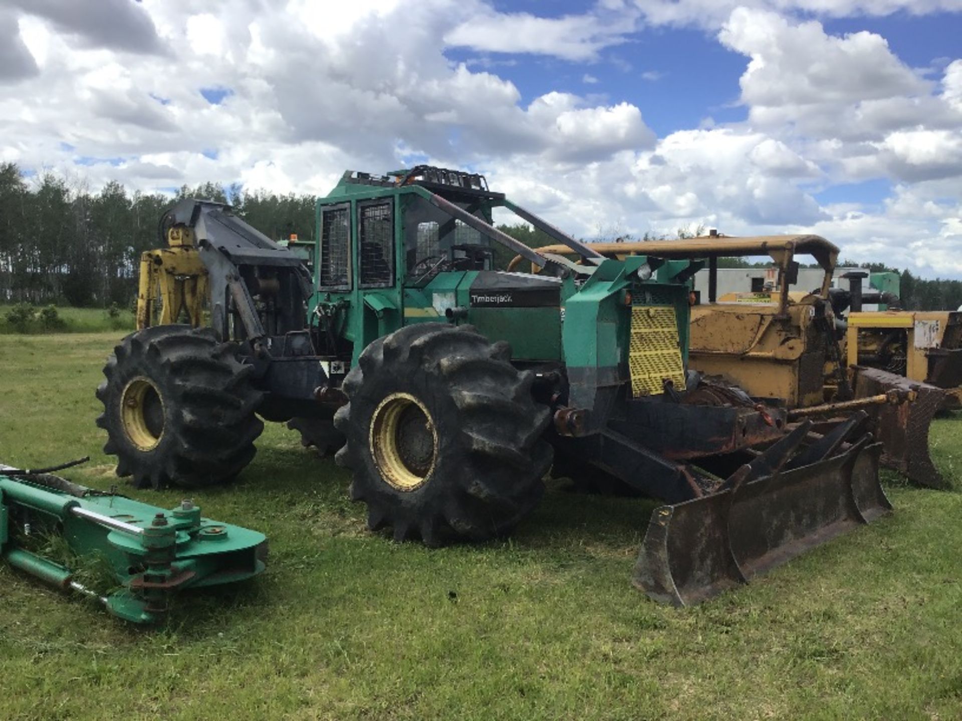 380C Timberjack Skidder