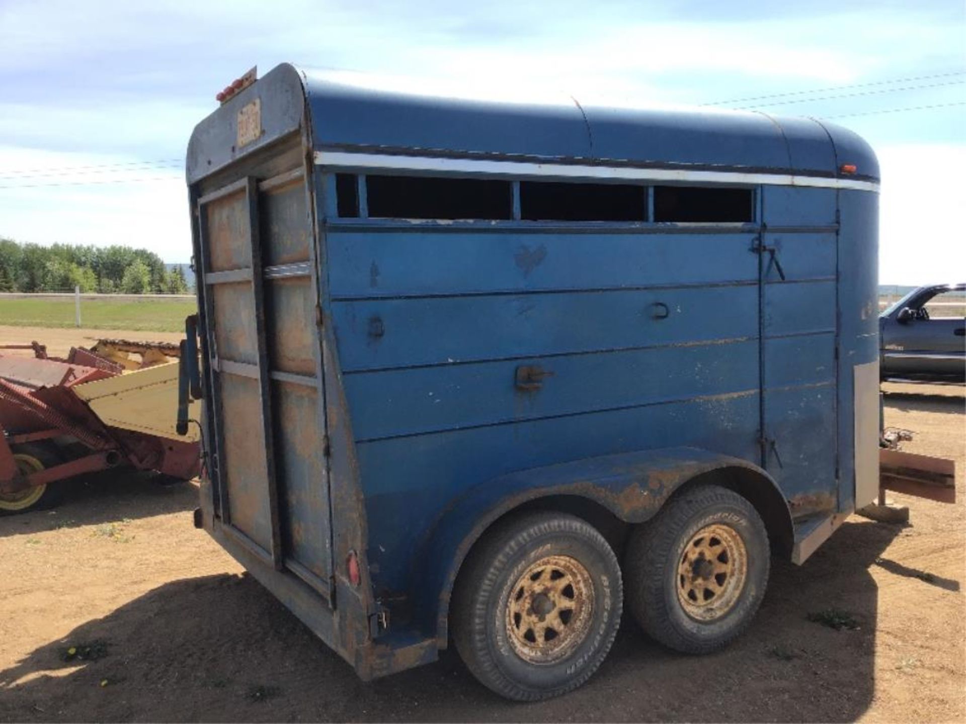 12ft T/A Horse Trailer - Image 2 of 6