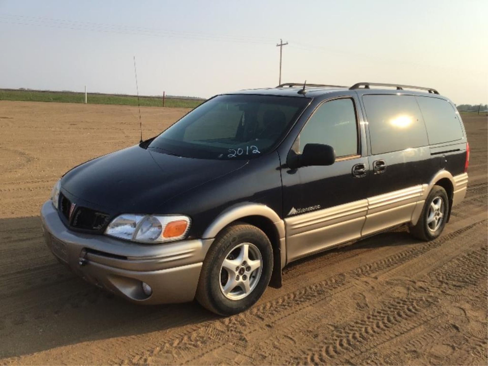 2004 Pontiac Montana Mini Van