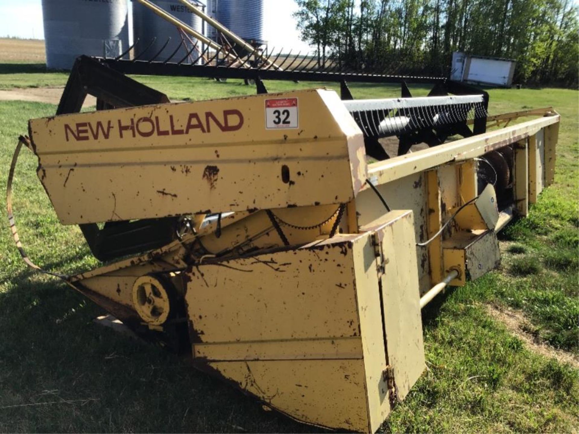 20ft New Holland Str Cut Header Pickup Reel - Image 2 of 4