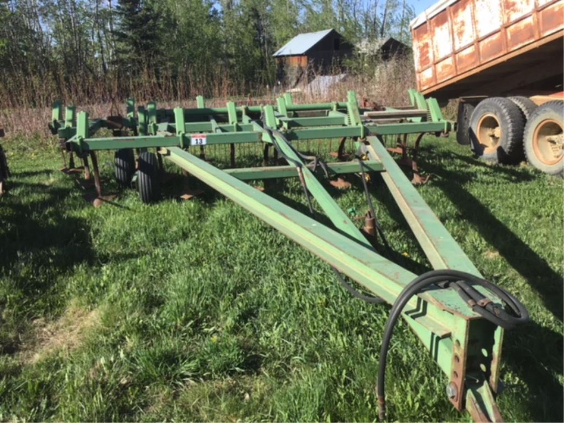 18ft John Deere High Lift Deep Tillage Cultivator Walking Beam Suspension - Image 2 of 2