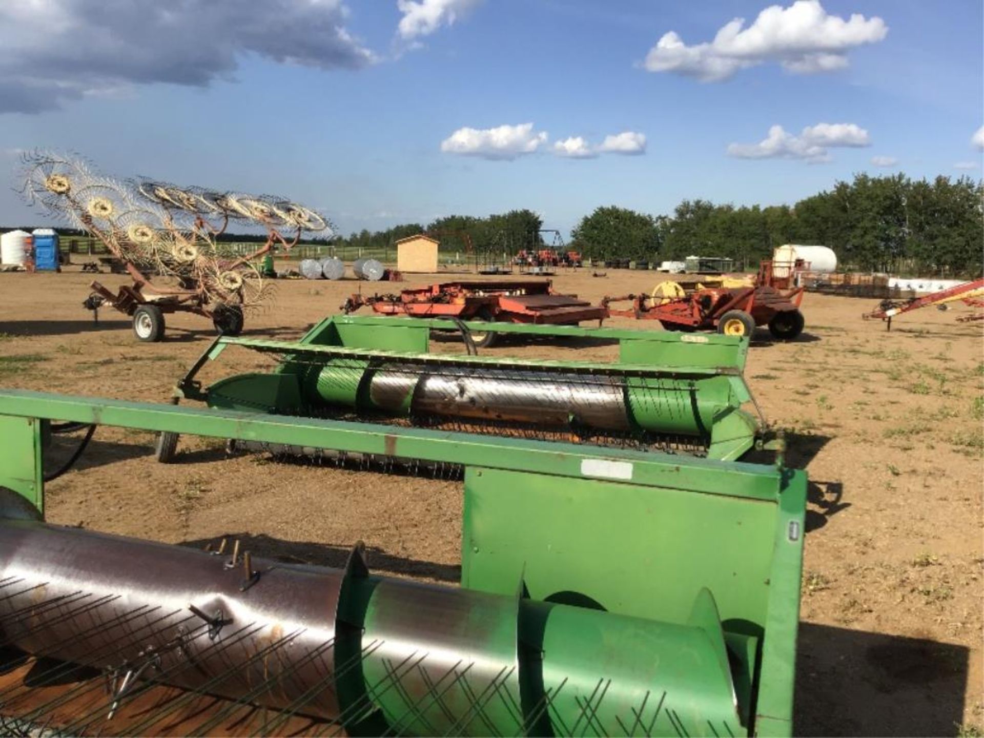 212 John Deere Pickup Header