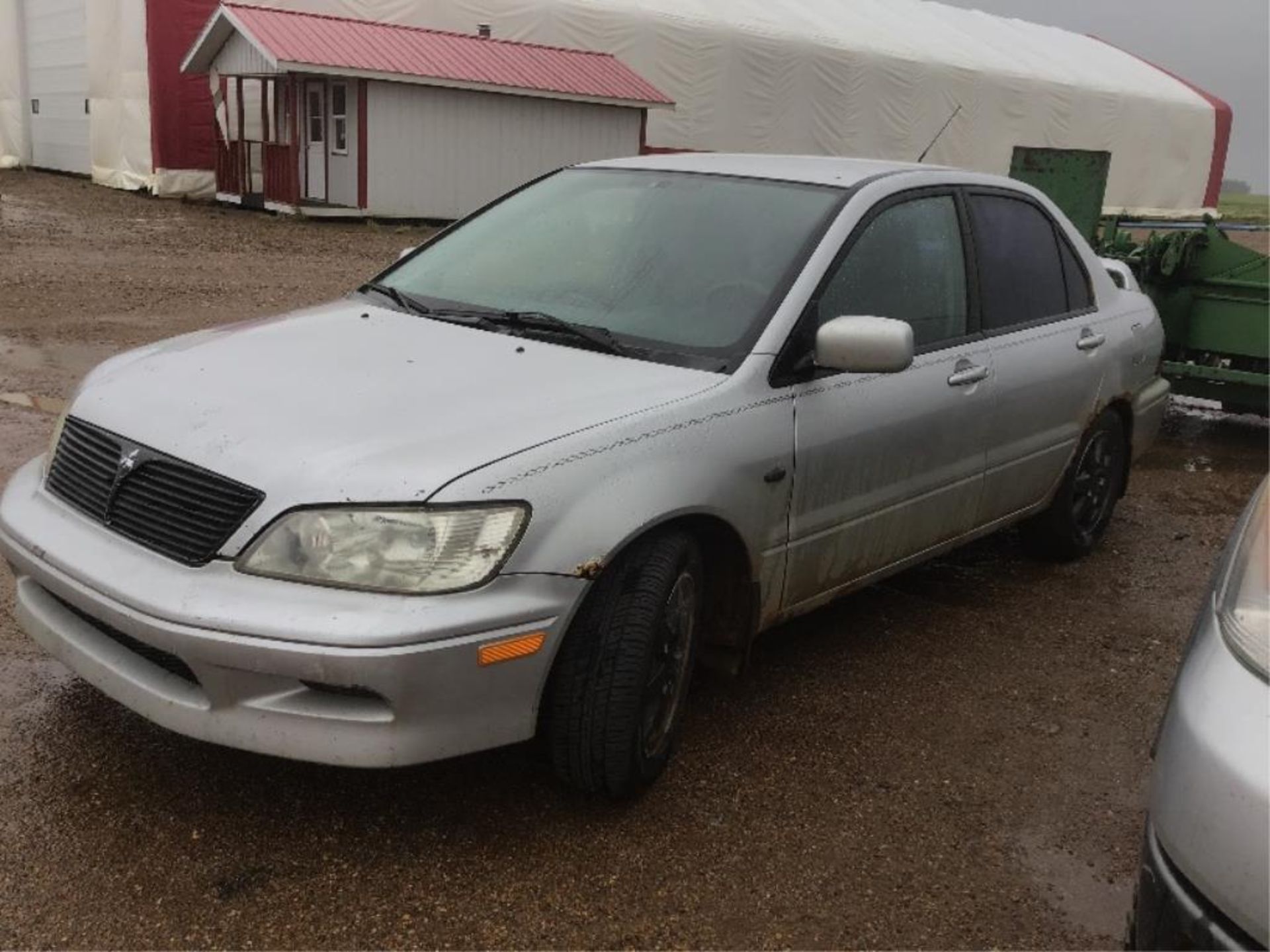 2003 Mitsubushi Lancer LS 4-Door Car