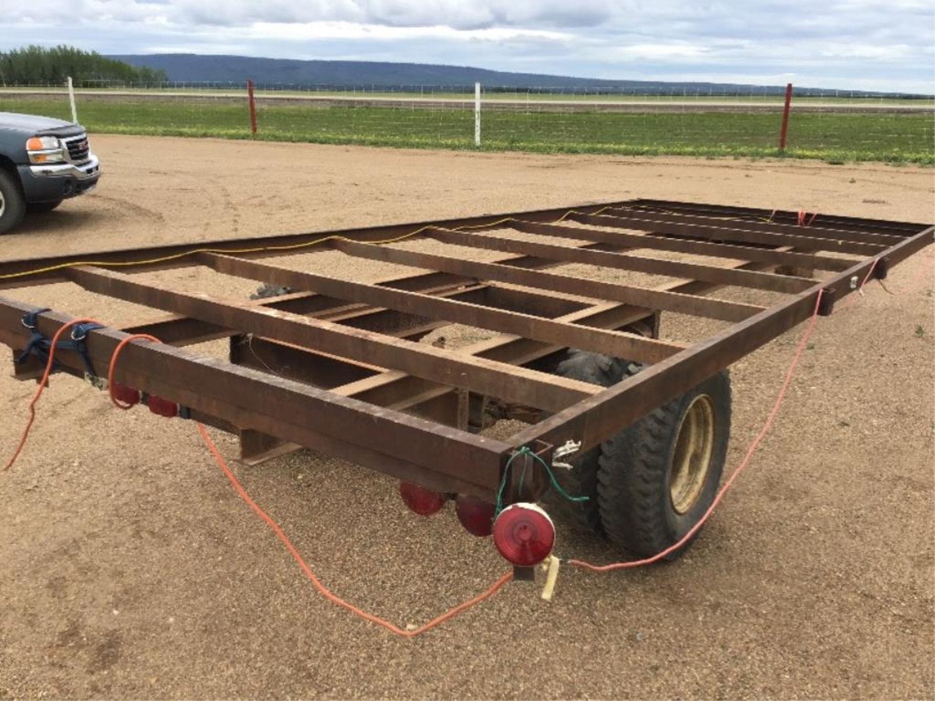 20 by 8 ft Farm Trailer - Image 3 of 5