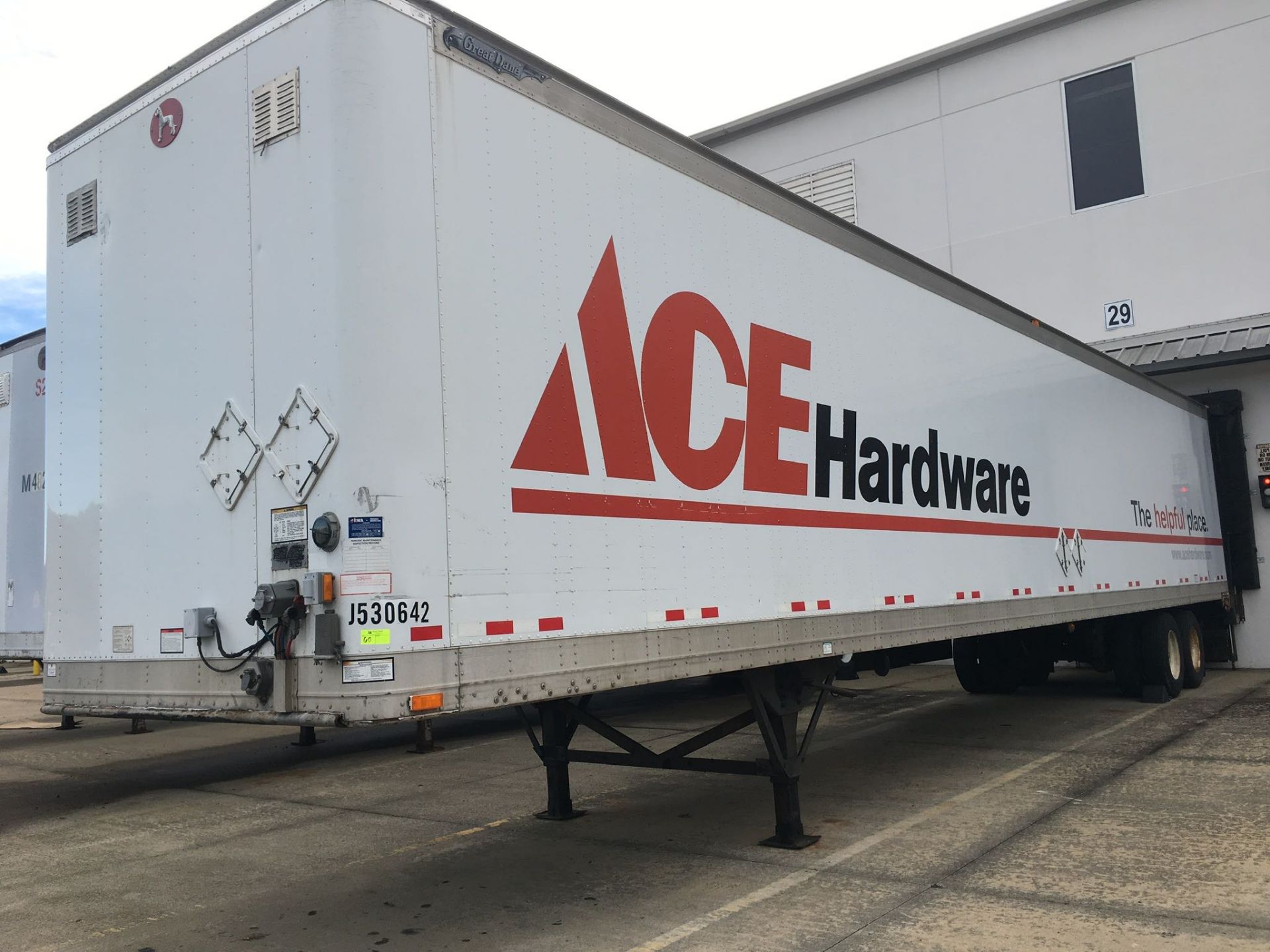 Trailer, Make: Great Dane. Year: 2007. Trailer #: J530642. VIN: 1GRAA06227B792576. Sold with a title