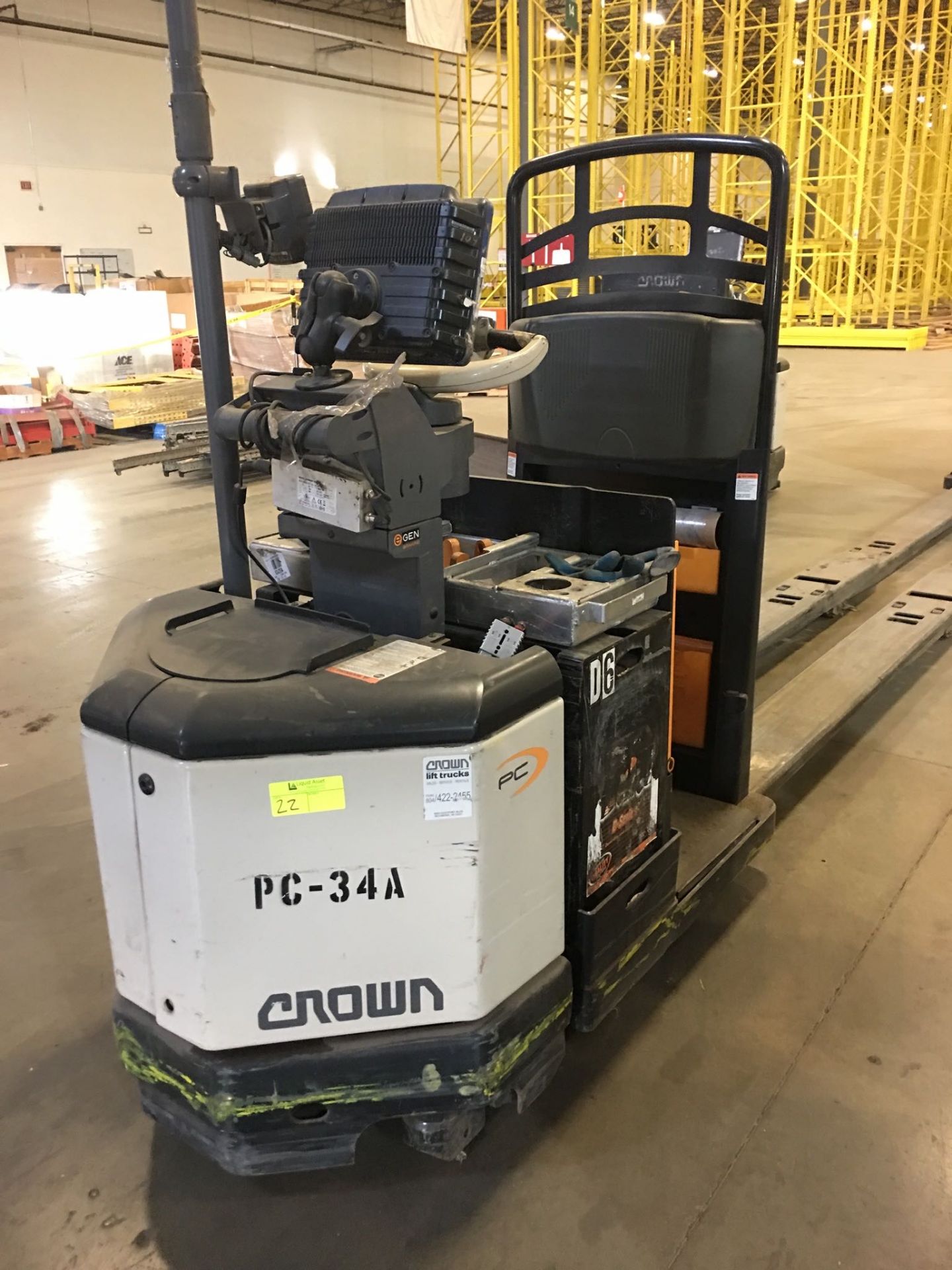 CROWN ELECTRIC PALLET JACK. Model #: PC4500. S/N: 10027892. Hours (as of Oct 15, 2018): 498. Year: