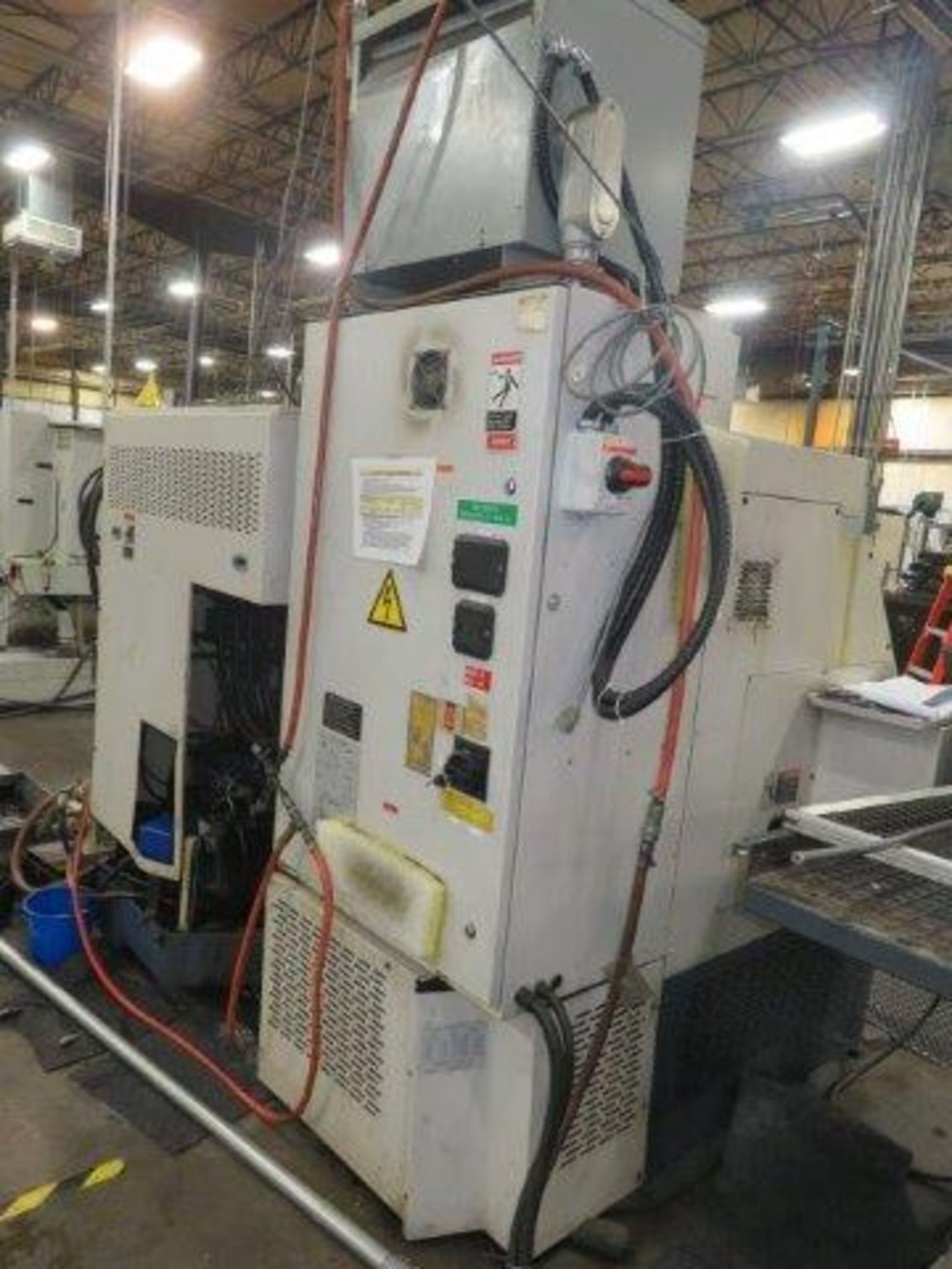 CNC Machine - Mori Seiki Model CL-25 with Quick Load Servo Feeder & Conveyor - Asset I.D. 200500146 - Image 2 of 6