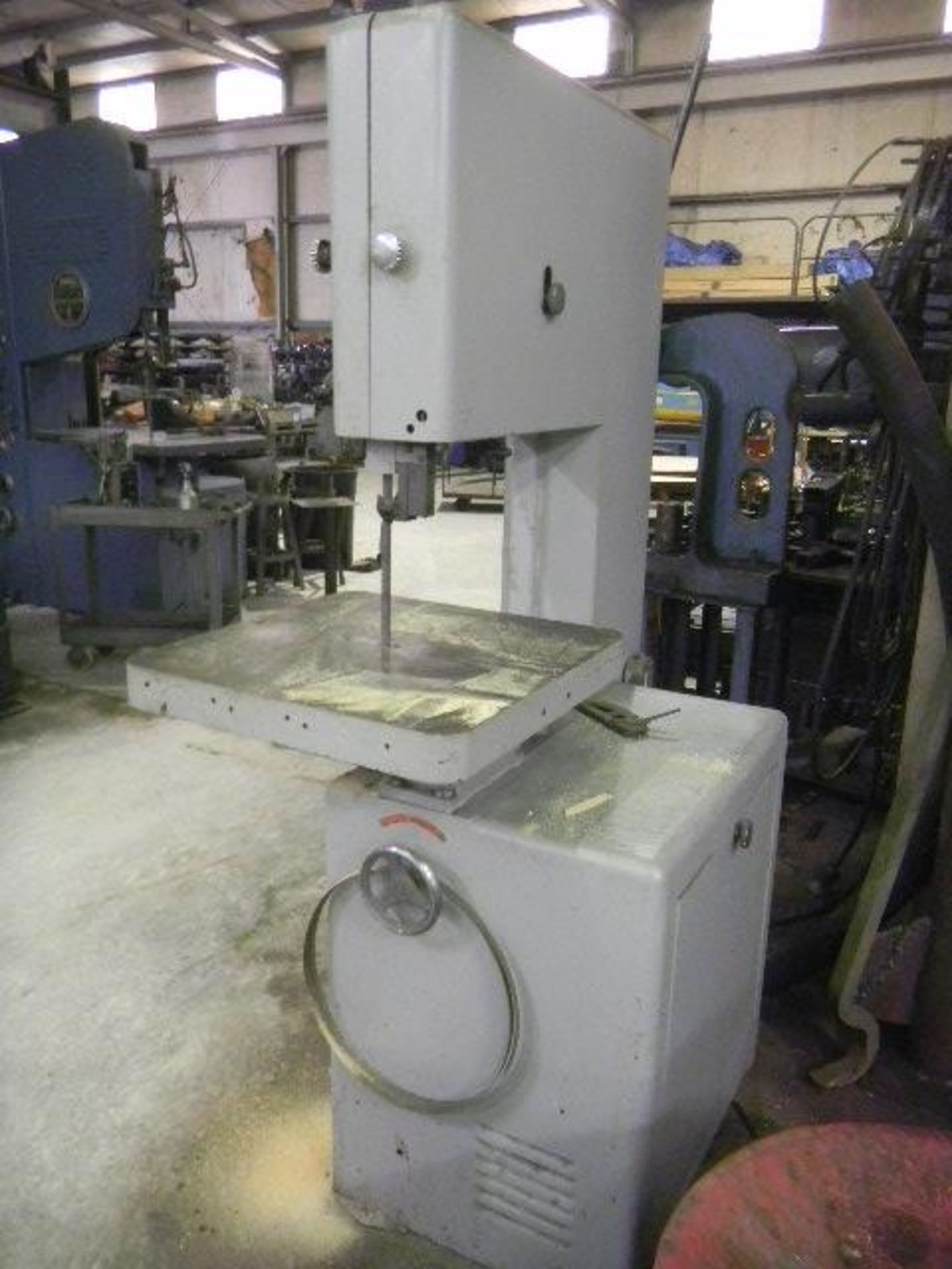 PowerMatic Vertical Band Saw - In Working Condition - Image 2 of 3