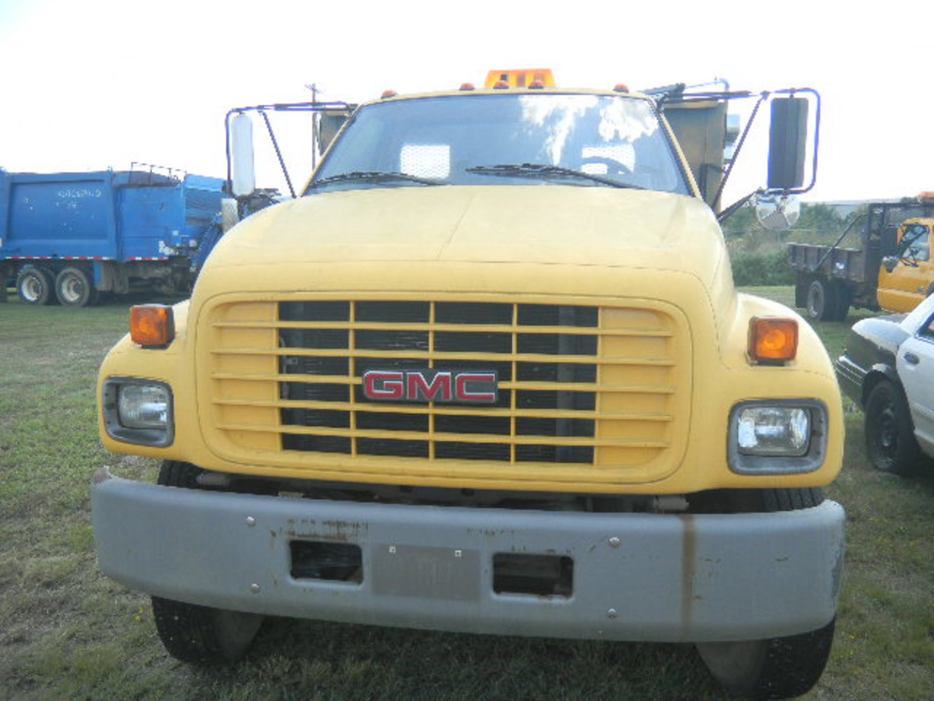 1999 GMC 7500 Truck - Asset I.D. # 788 - Last of Vin (503208) - Image 2 of 12