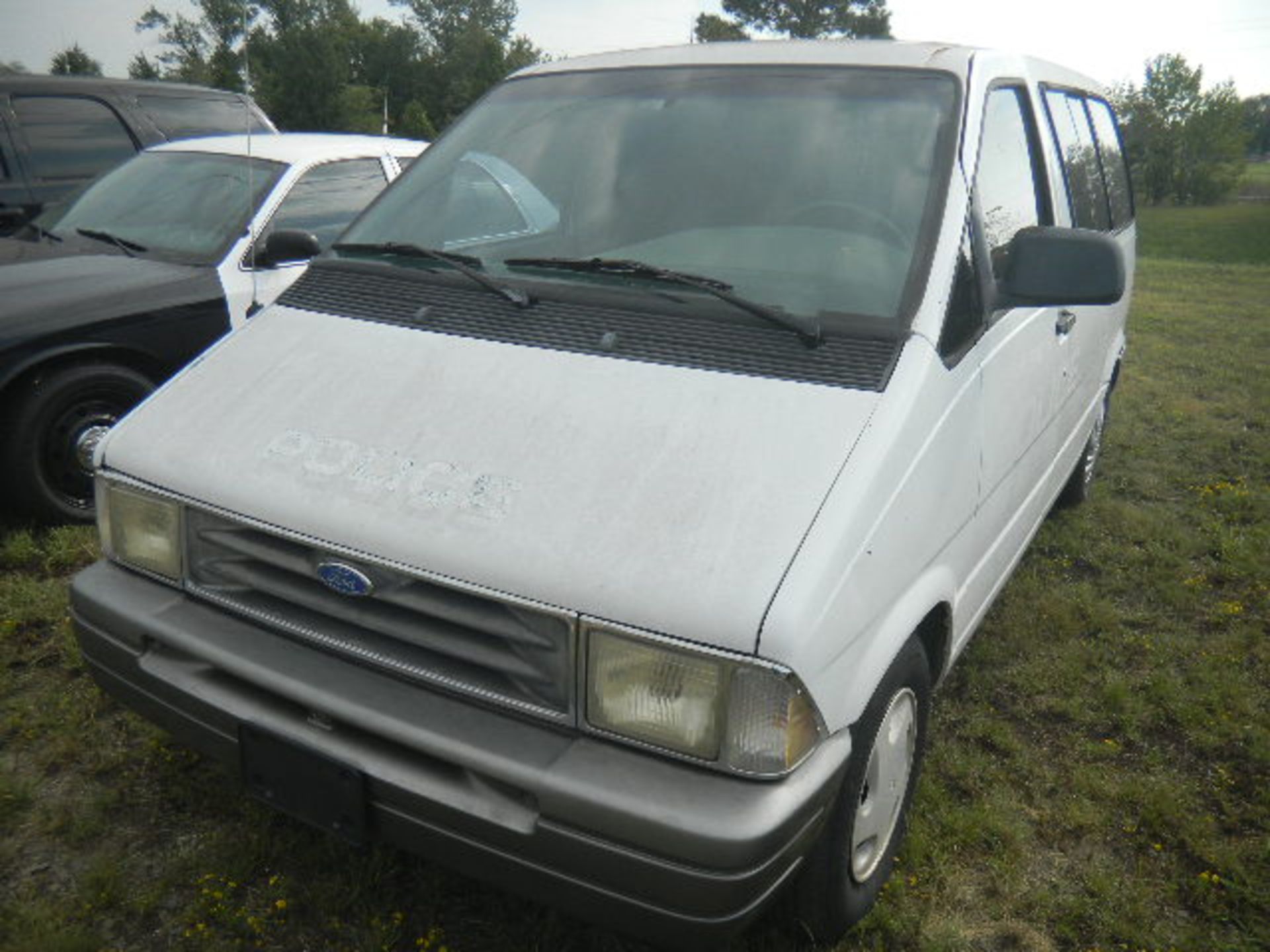1997 Ford Aerostar Van (White) - Asset I.D. #830 - Last of Vin (ZB32322) - Image 2 of 7