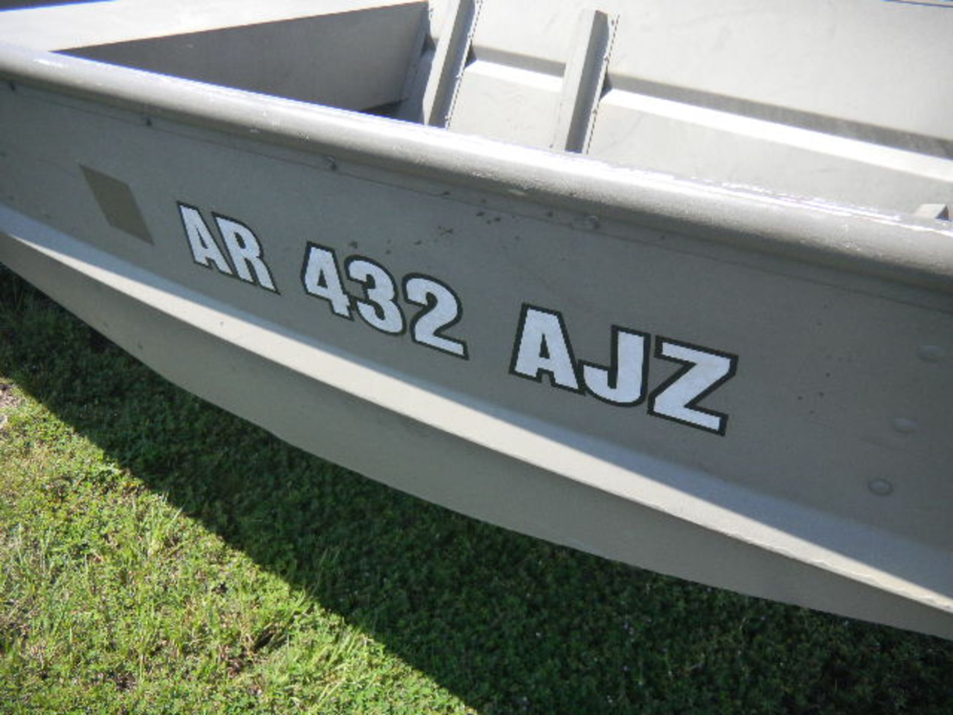 Flat Bottom Boat, Evinrude (20) Hp Engine, & Trailer - Asset I.D. #343 - Image 6 of 16