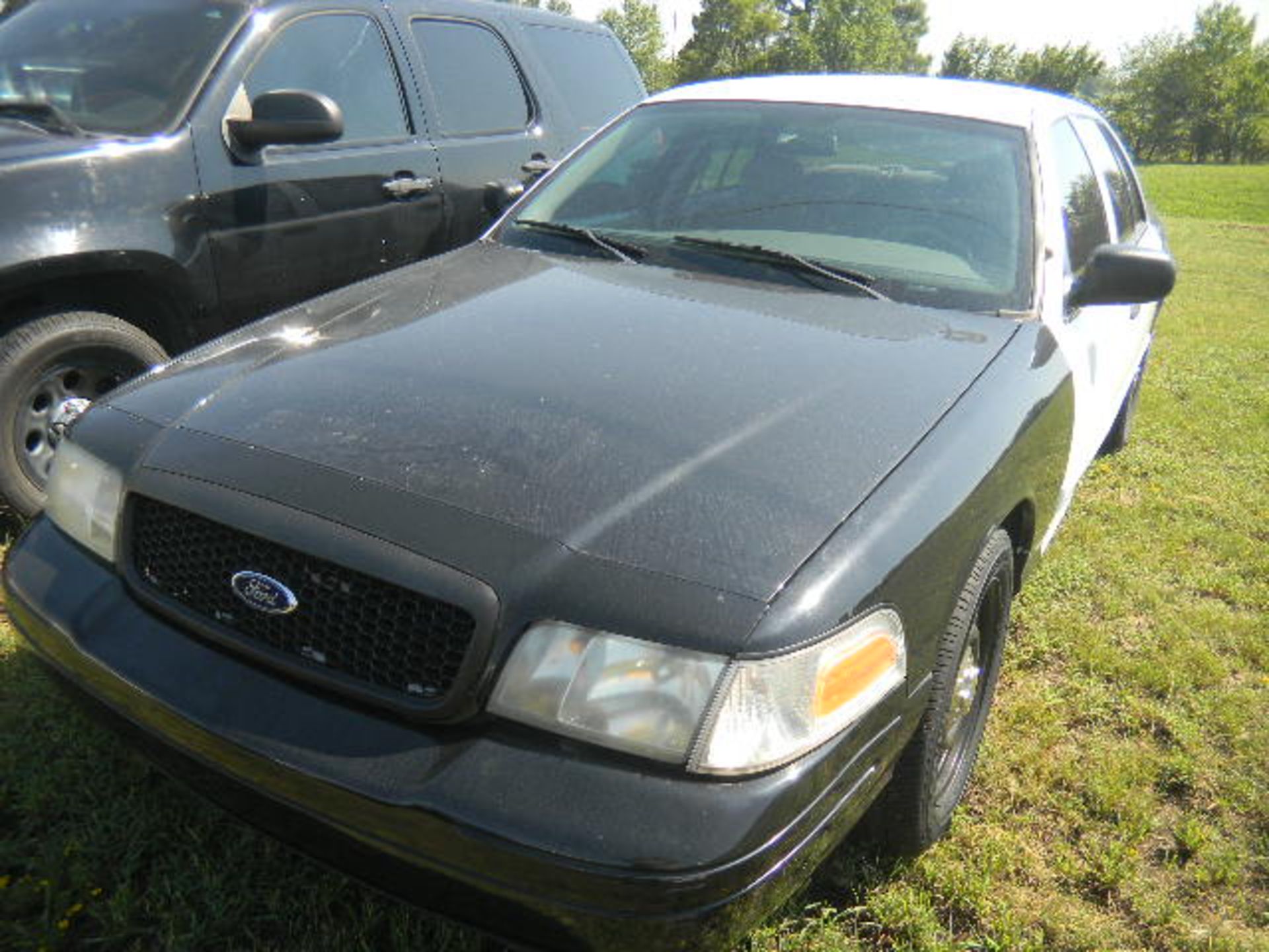 2010 Crown Vic Black/White Patrol Car - Asset I.D. #660 - Last of Vin (108700)