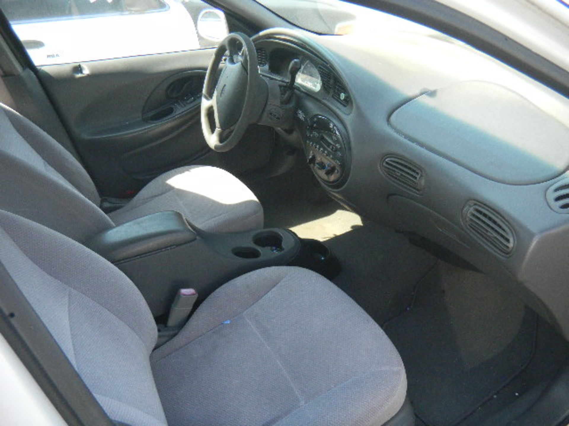 1999 Ford Taurus SE 4 Door - Asset I.D. #492 - Last of Vin (220300) - Image 4 of 7