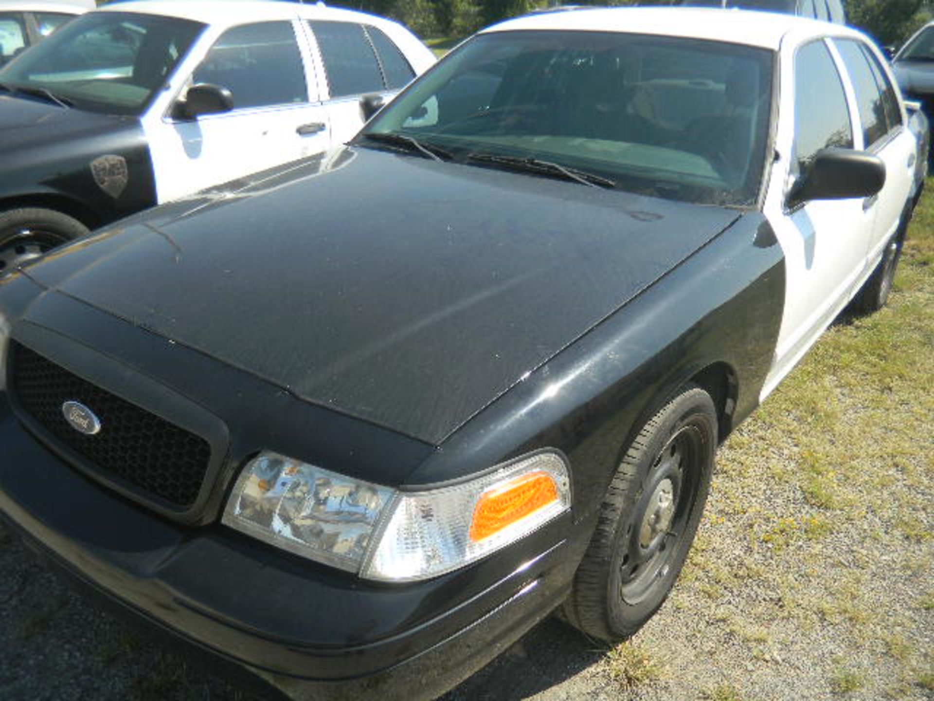 2009 Ford Crown Vic Black/White Patrol Car - Asset I.D. #653 - Last of Vin (139086)