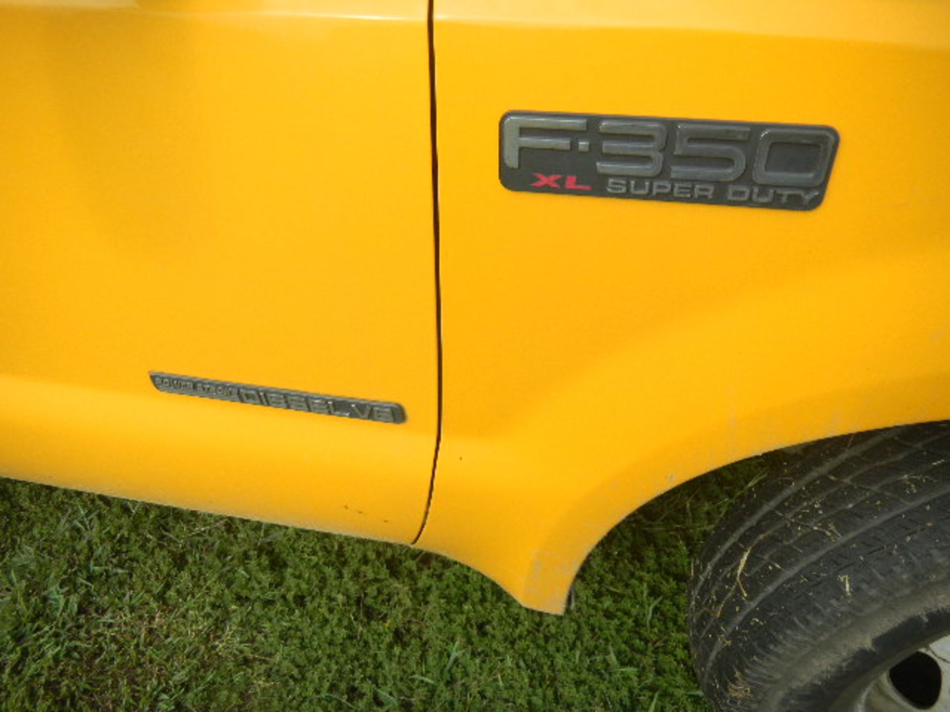 2002 Ford F-350 Super Duty Truck (Yellow) - Asset I.D. #371 - Last of Vin (EC83734) - Image 5 of 5