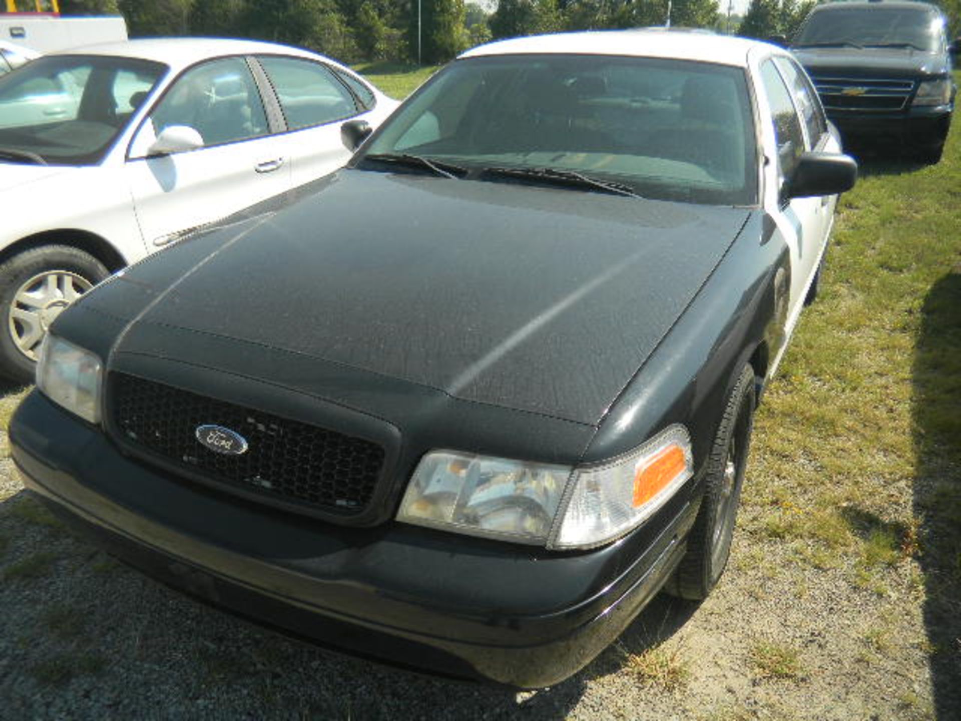 2009 Ford Crown Vic Black/White Patrol Car - Asset I.D. #682 - Last of Vin (139093) - Image 2 of 8