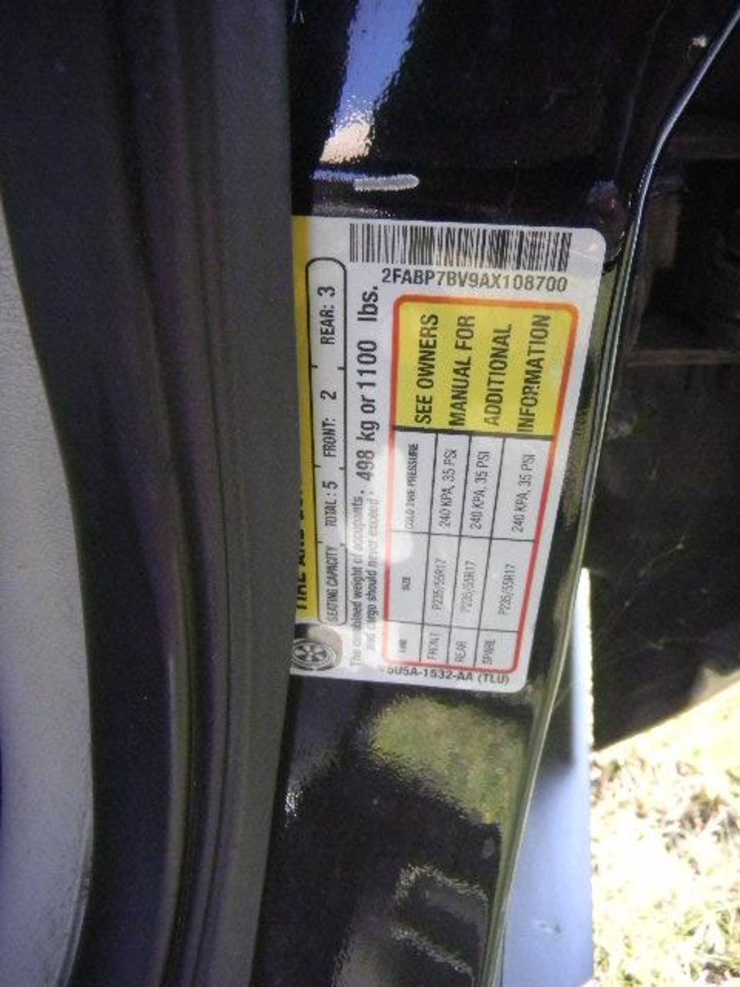 2010 Crown Vic Black/White Patrol Car - Asset I.D. #660 - Last of Vin (108700) - Image 7 of 7