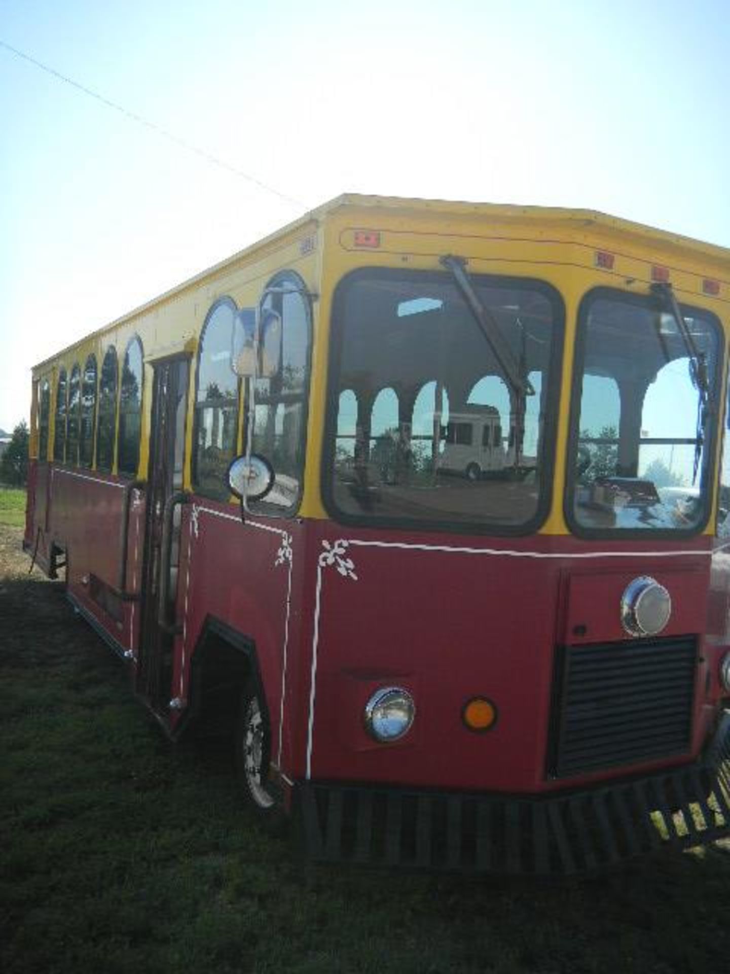 Trolley Bus - Asset I.D. #659 - Last of Vin (T2112598) - Freightliner Chassis - Cummins Diesel