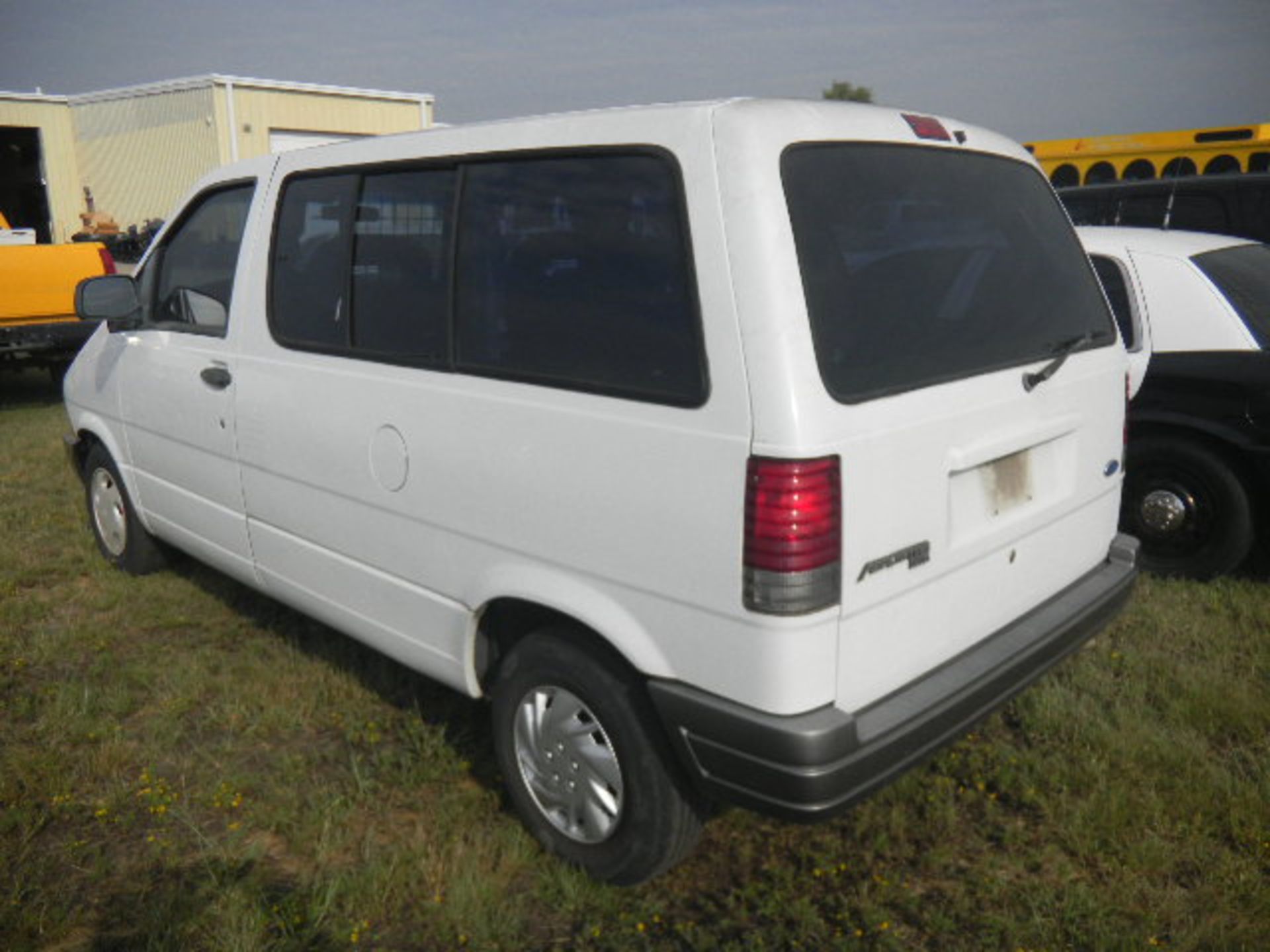 1997 Ford Aerostar Van (White) - Asset I.D. #830 - Last of Vin (ZB32322) - Image 3 of 7