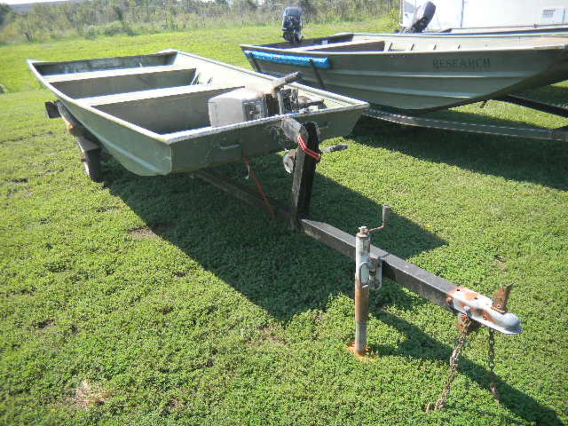 Alumacraft - Flat Bottom Boat, (6) Hp Yamaha Engine, & Trailer - Asset I.D. #518 - Image 2 of 6